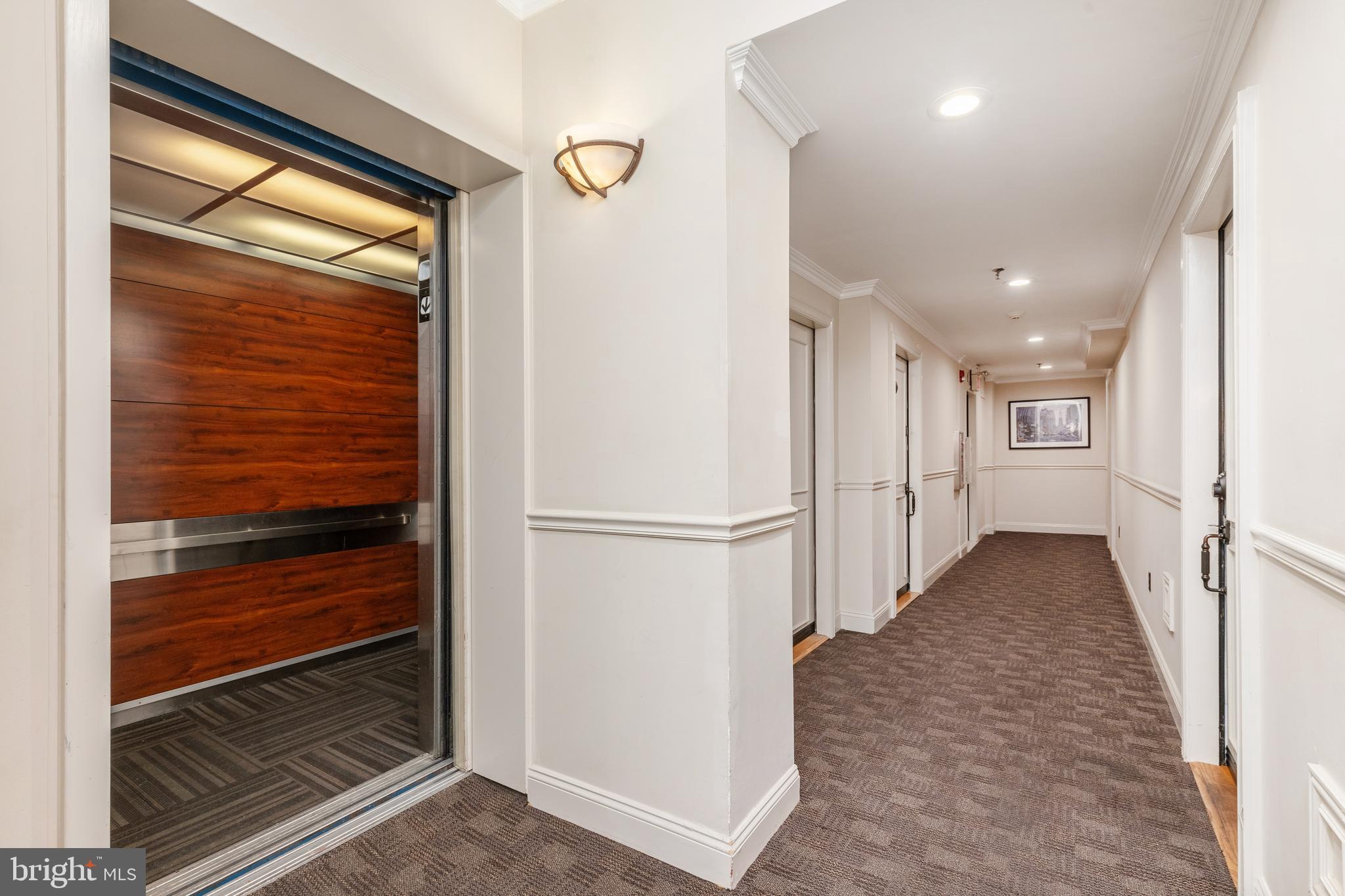 50 N FRONT STREET 402
