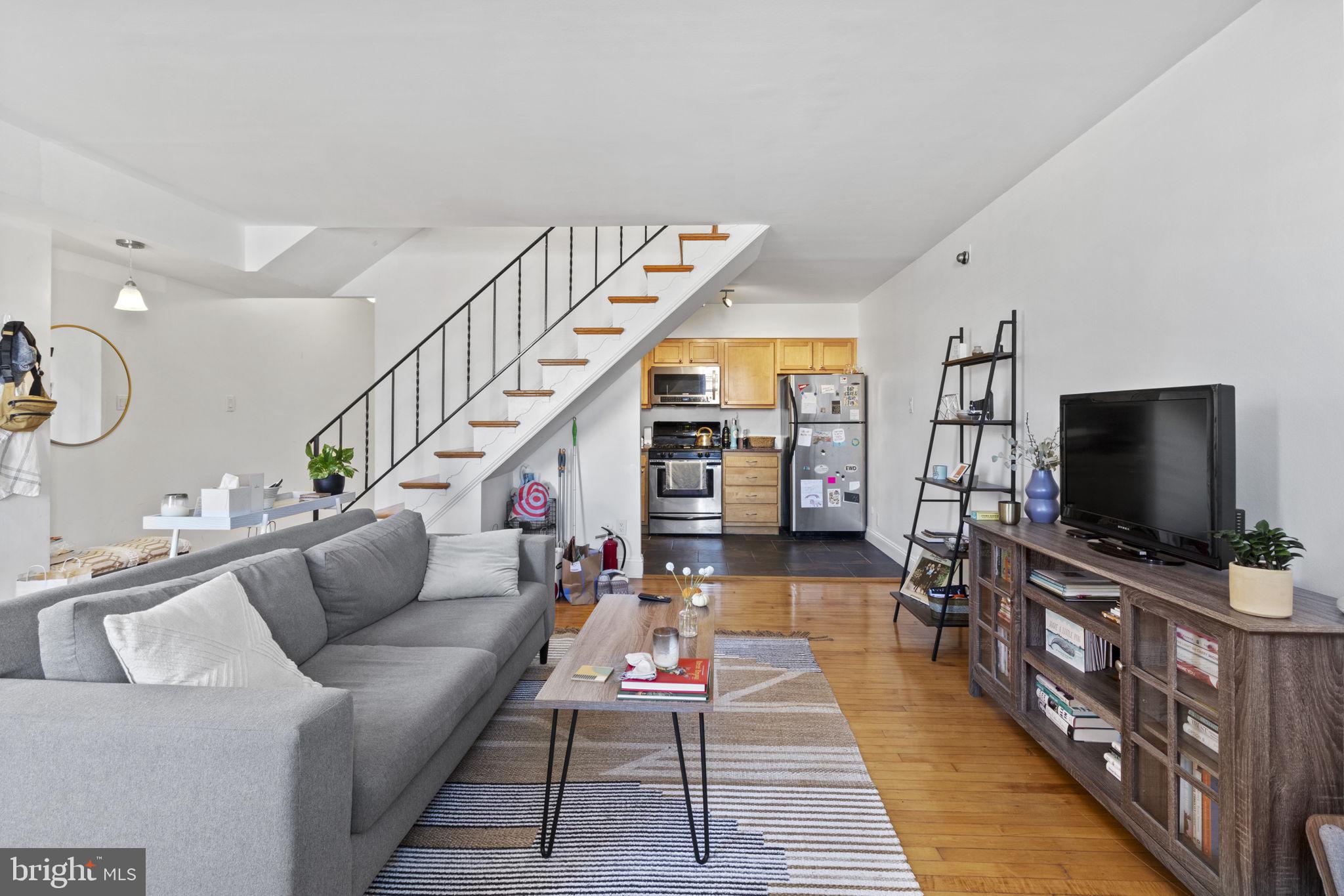 1008 SPRUCE STREET 20 72
