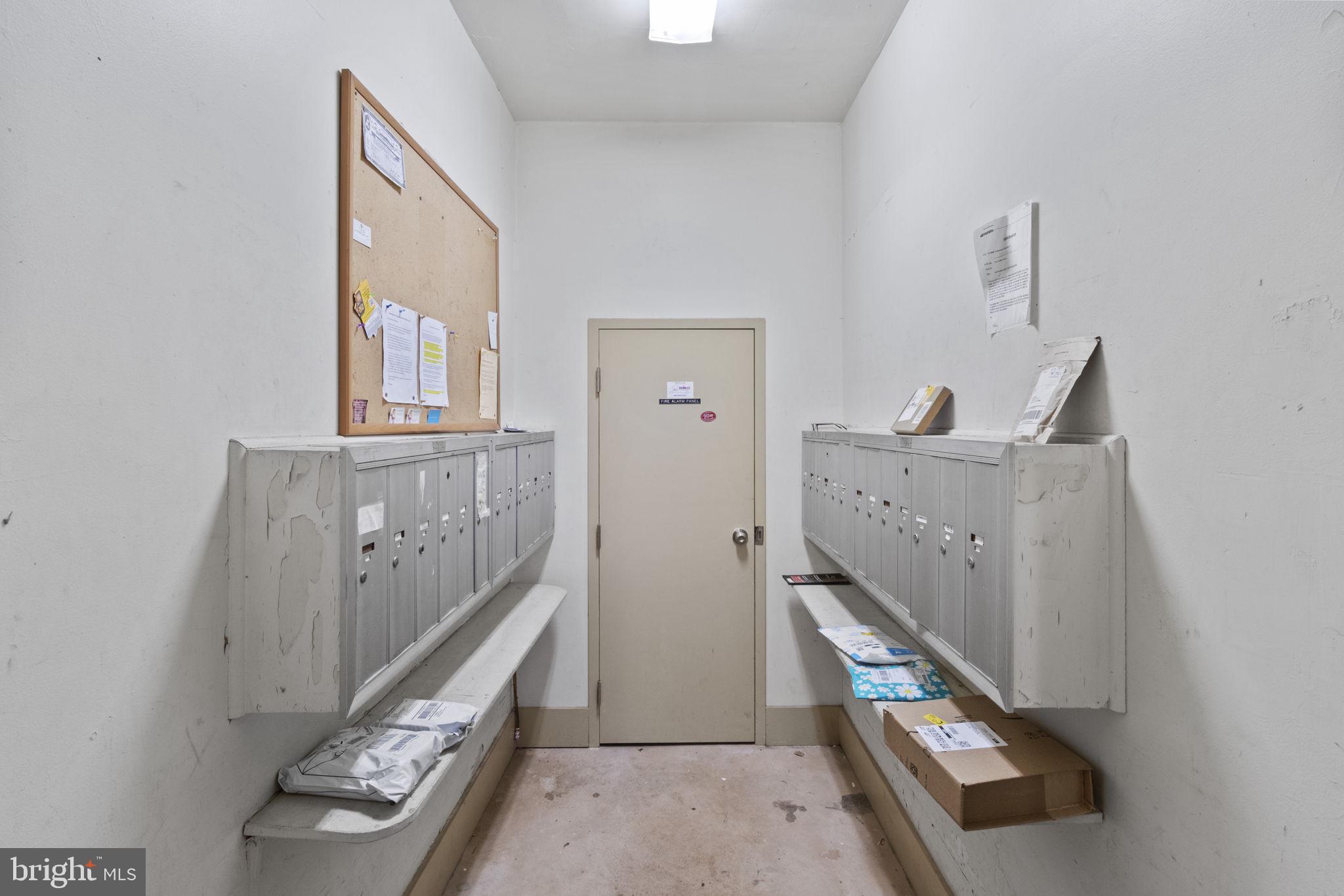 1008 SPRUCE STREET 20 72