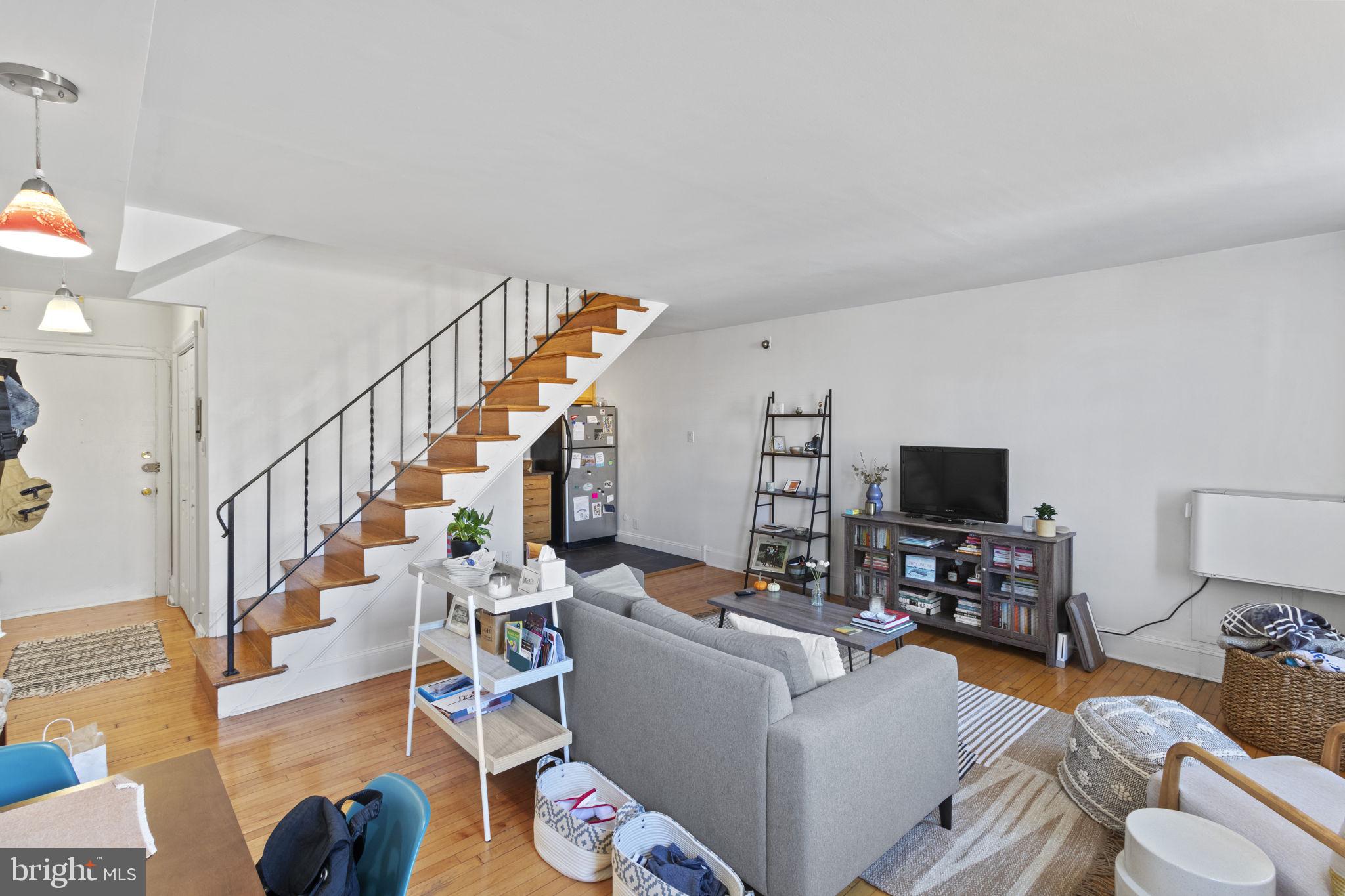 1008 SPRUCE STREET 20 72