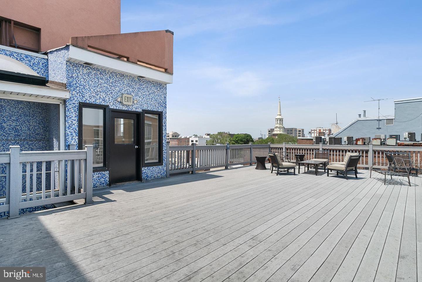 20 S LETITIA STREET 2F