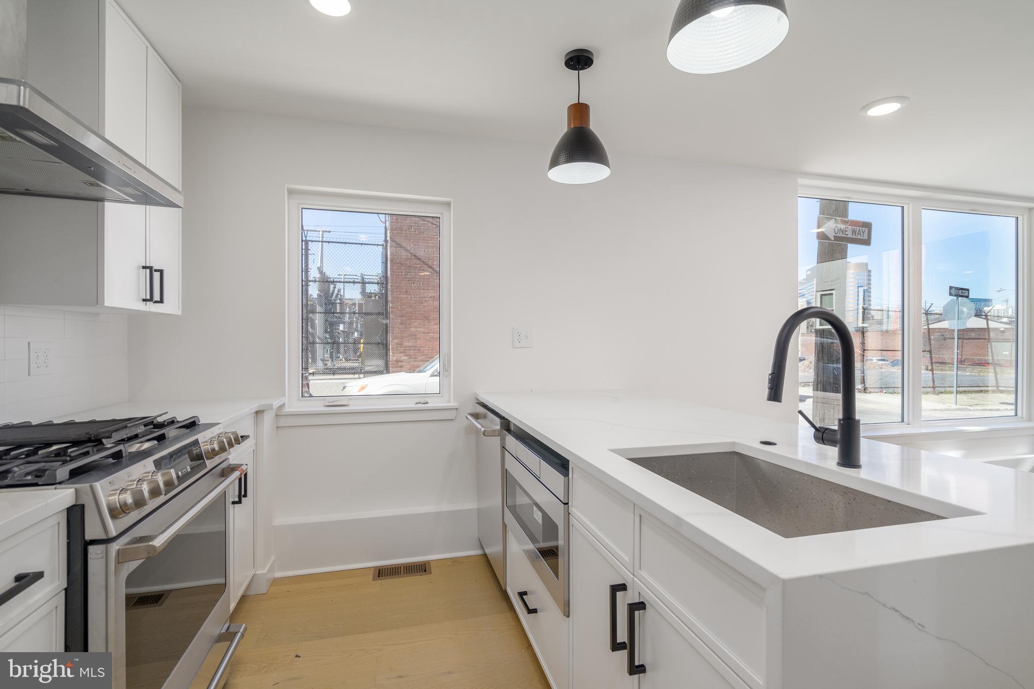 2628 WEBSTER STREET 32 3
