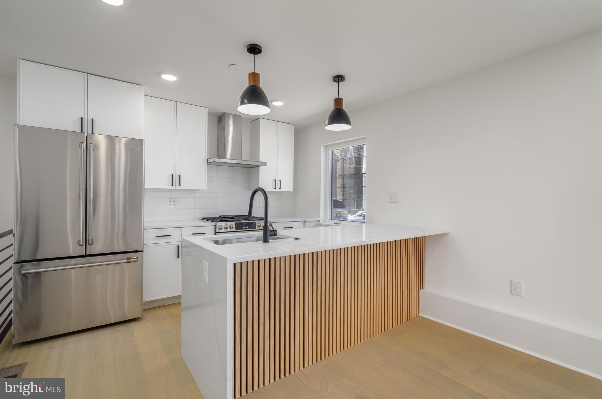 2628 WEBSTER STREET 32 3
