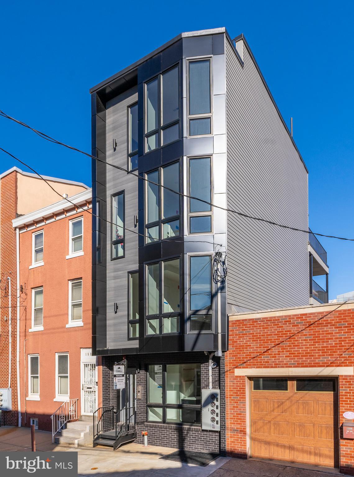 1527 OGDEN STREET C