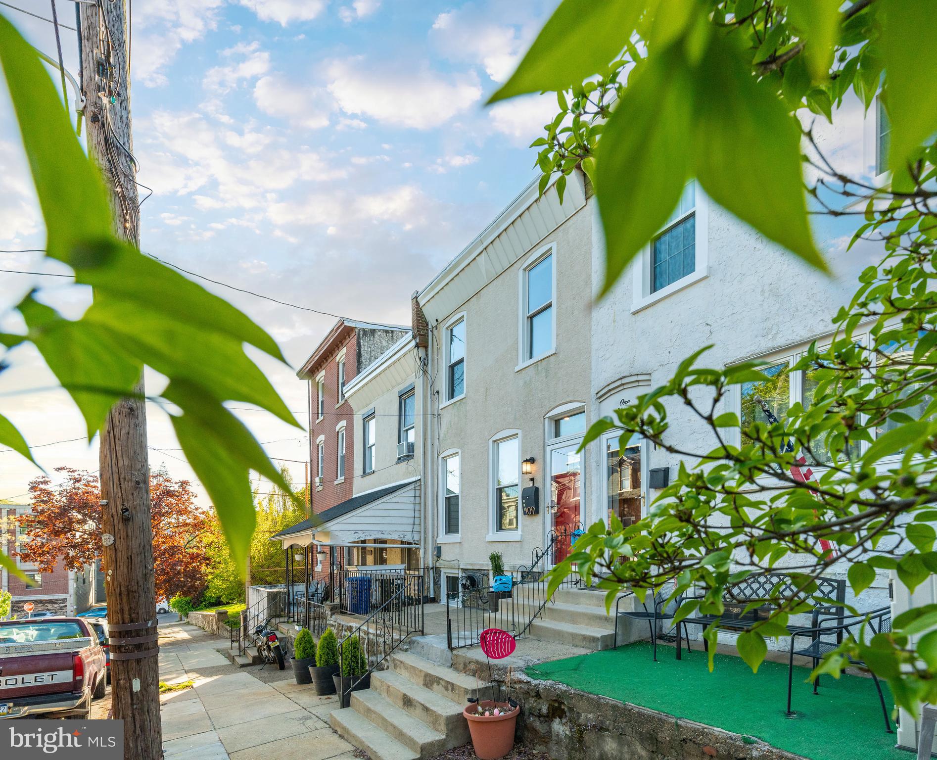 109 KALOS STREET