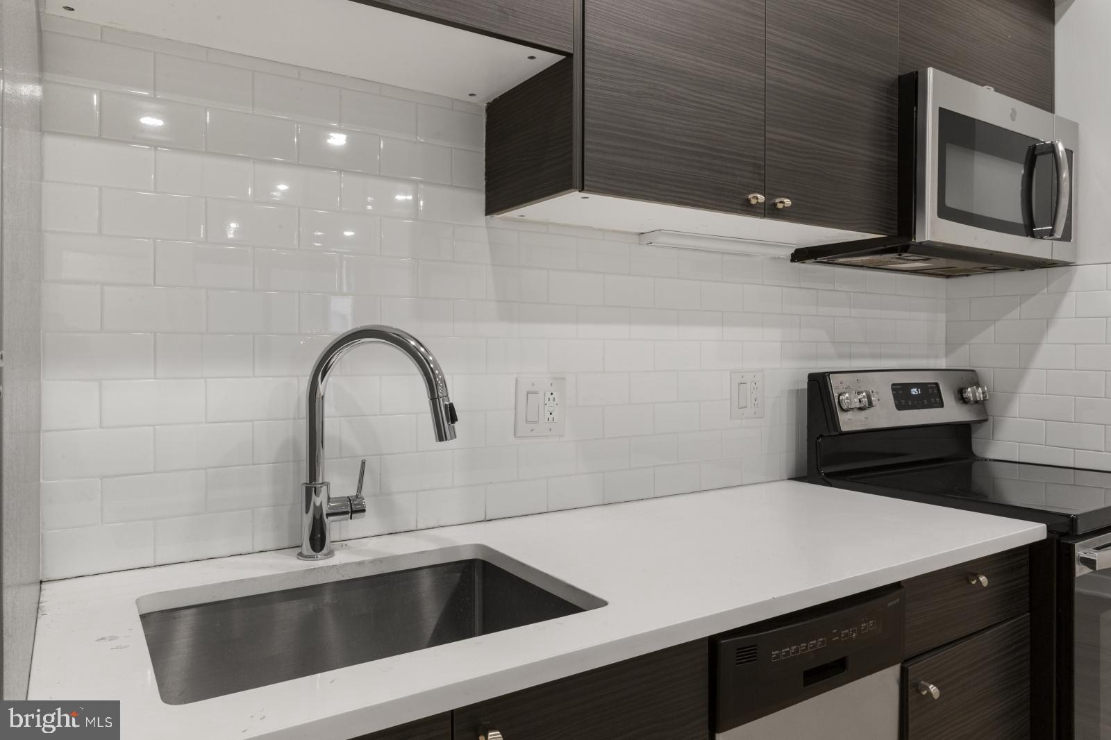 257 N 3RD STREET 2