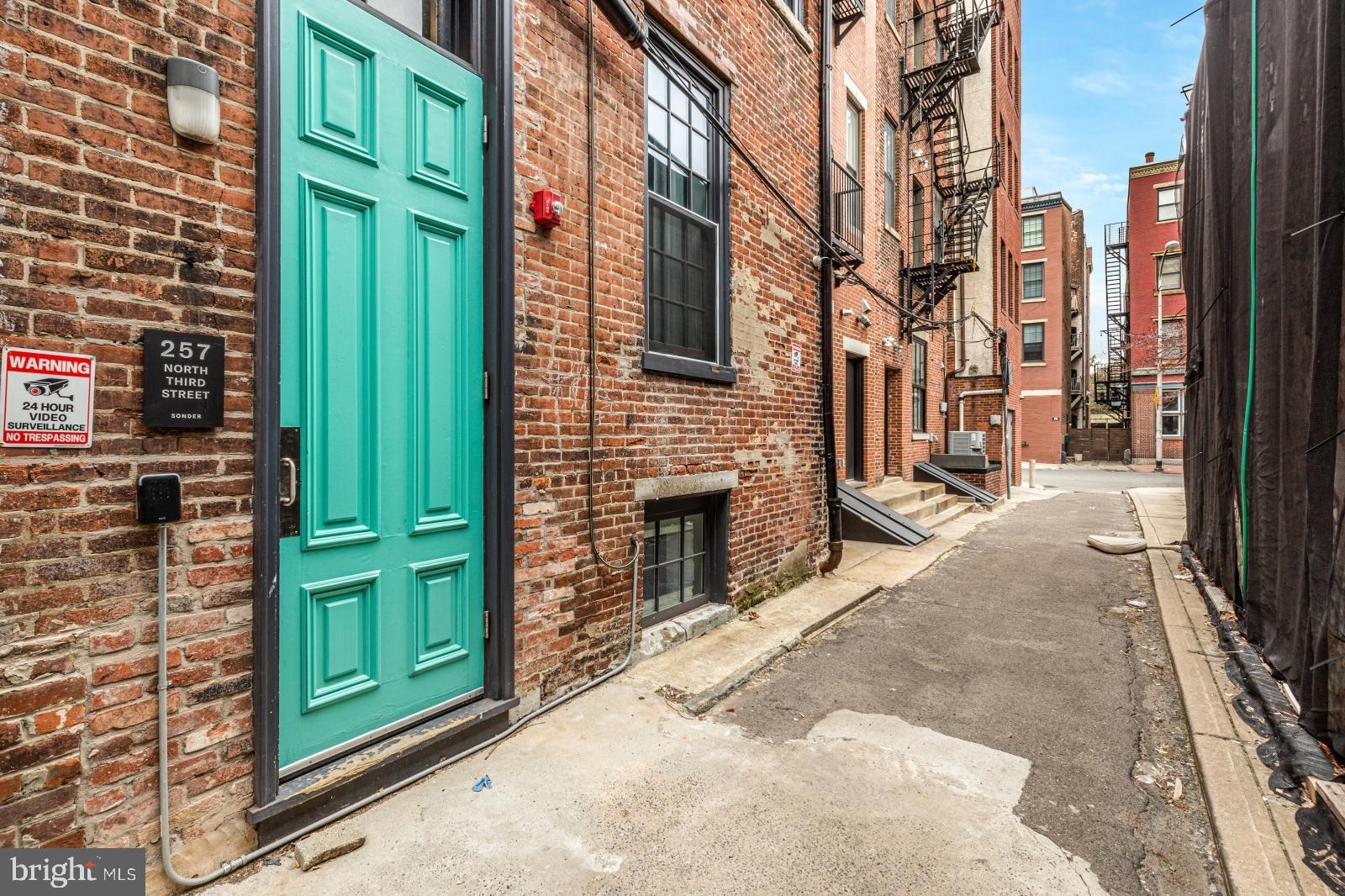 257 N 3RD STREET 2