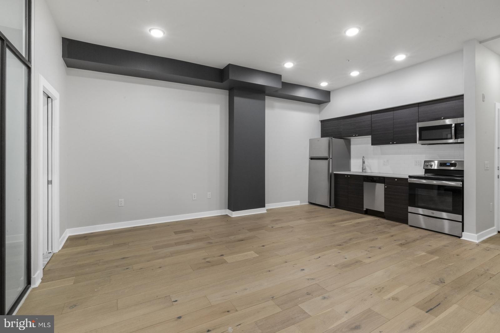 257 N 3RD STREET 2