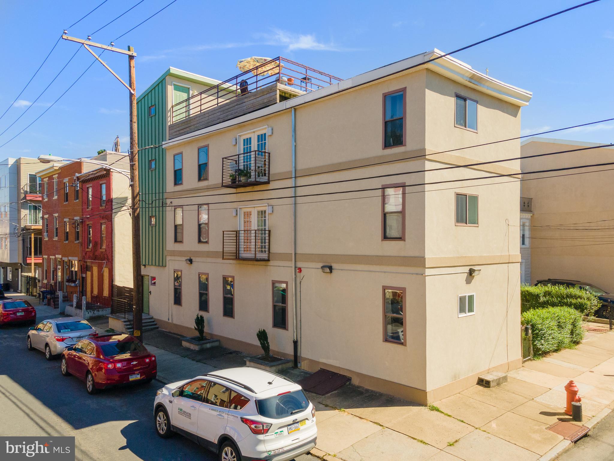 1239 N RANDOLPH STREET 2