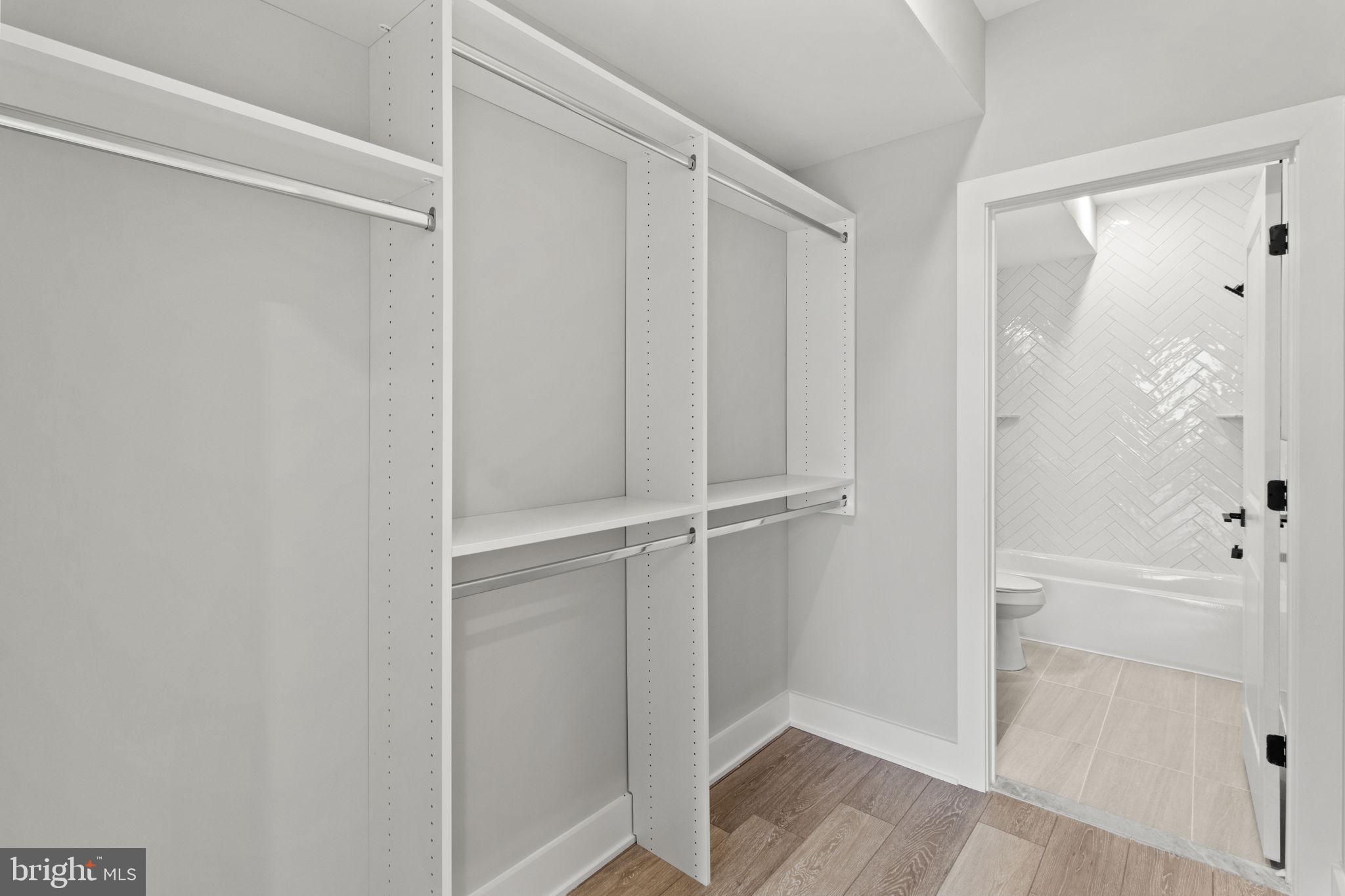 2626 TRENTON AVE 204