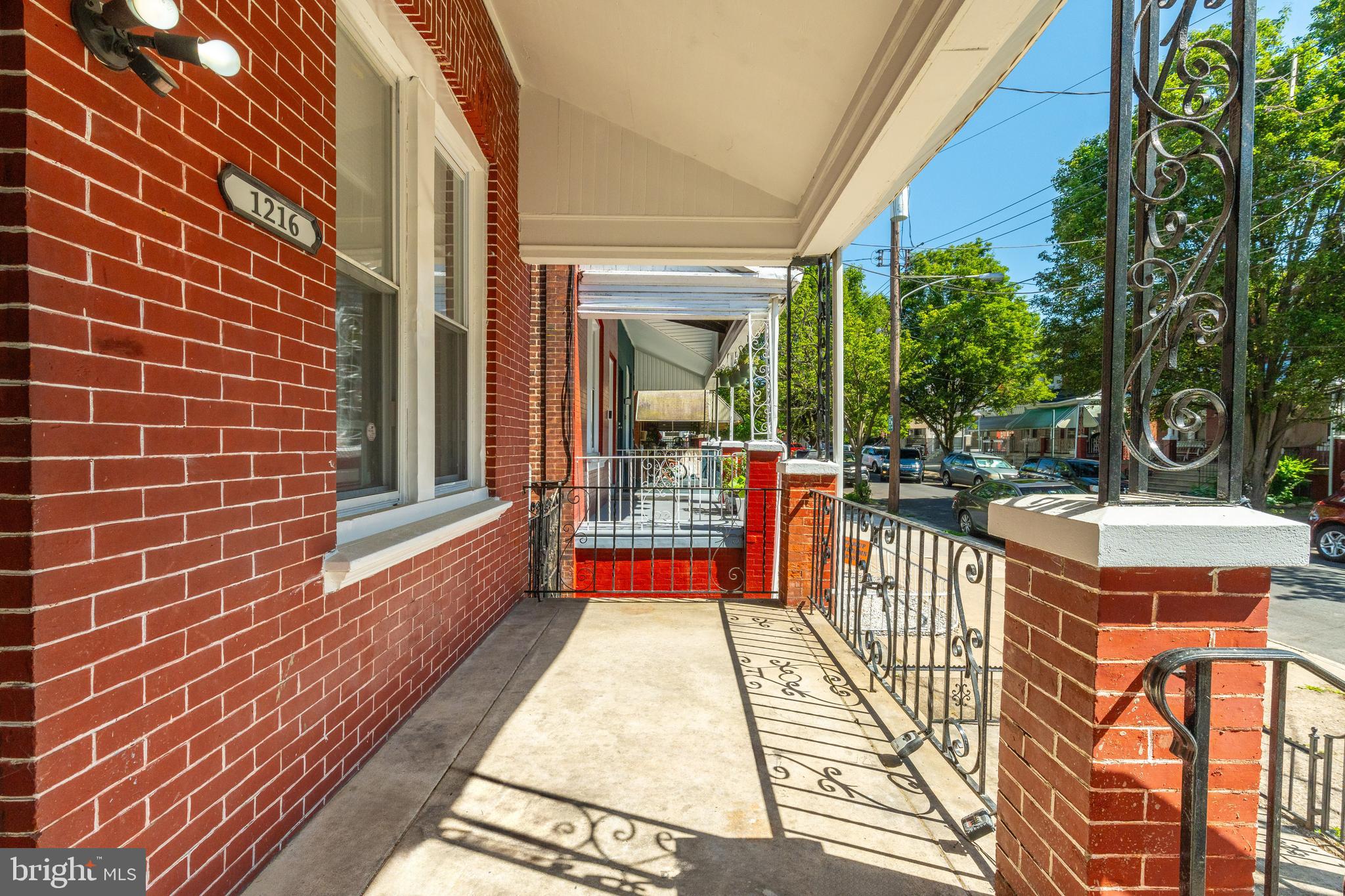 1216 N REDFIELD STREET