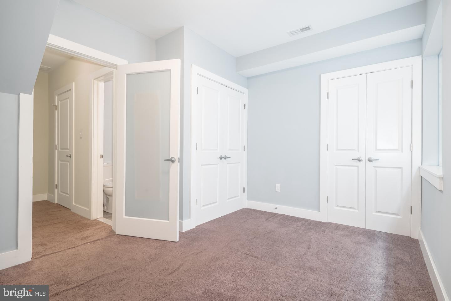 2012 W GIRARD AVENUE UNIT 2B