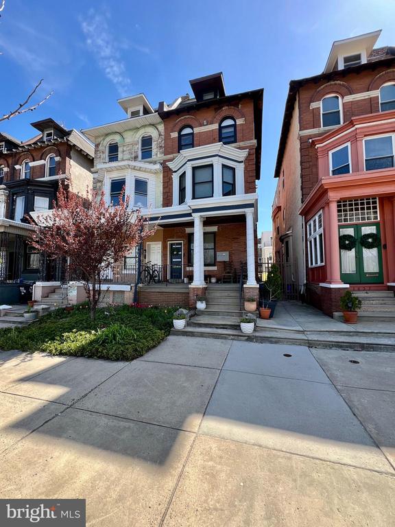 1839 N 33RD STREET 2R