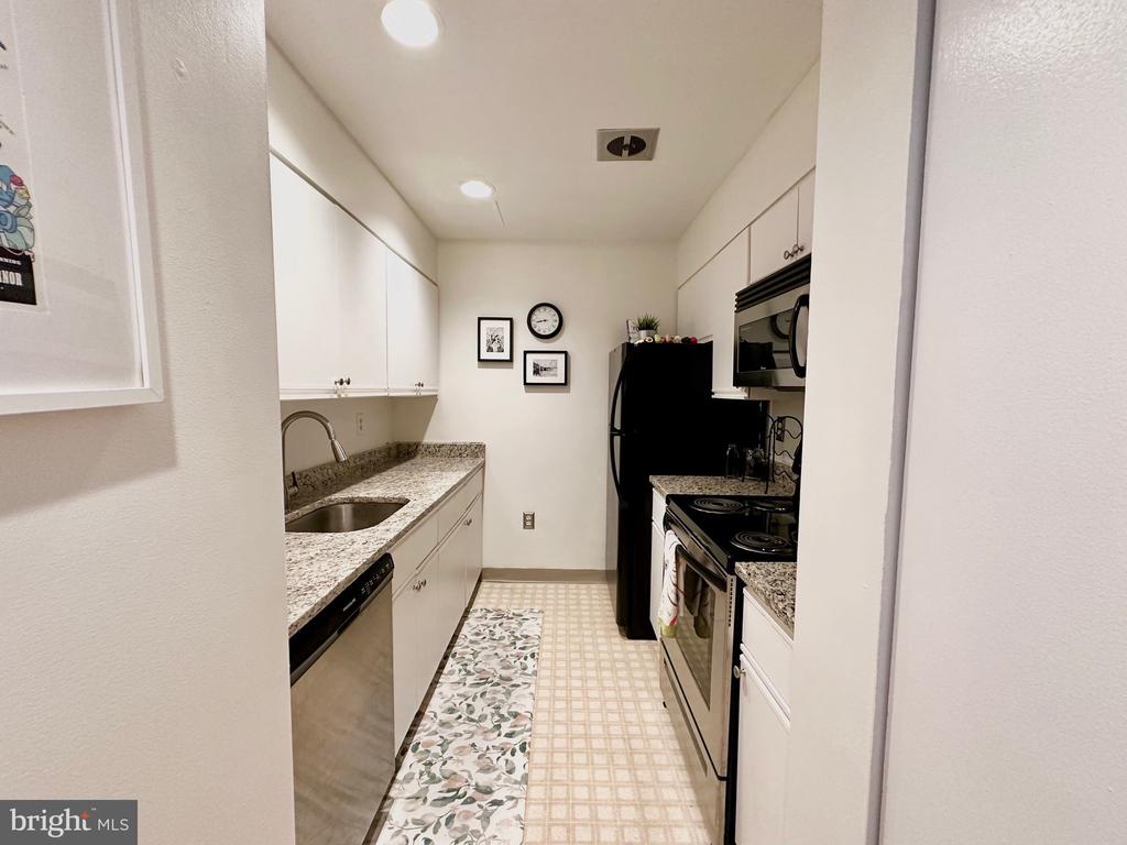 1601 SPRING GARDEN STREET M108