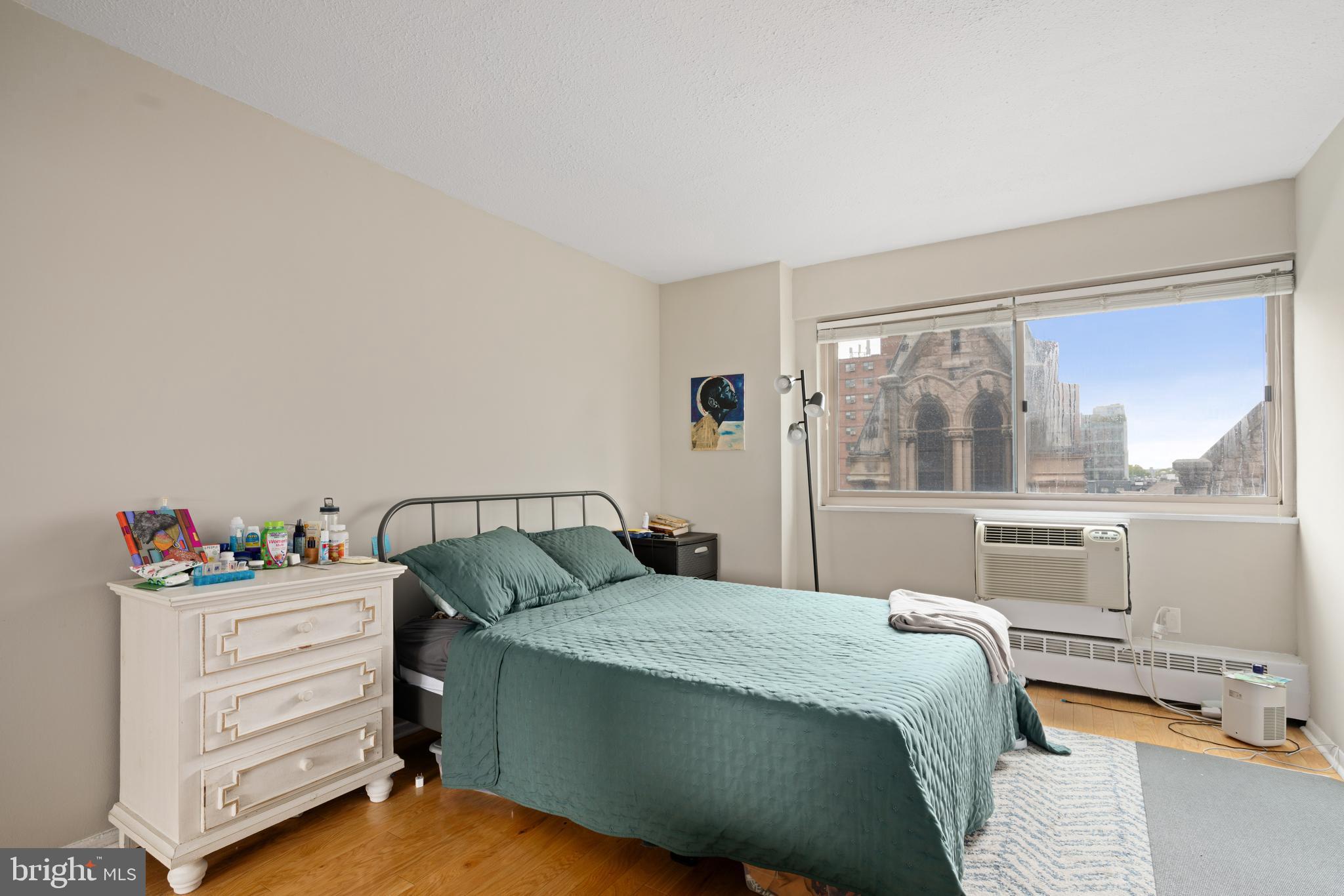 2101 CHESTNUT STREET 17 813