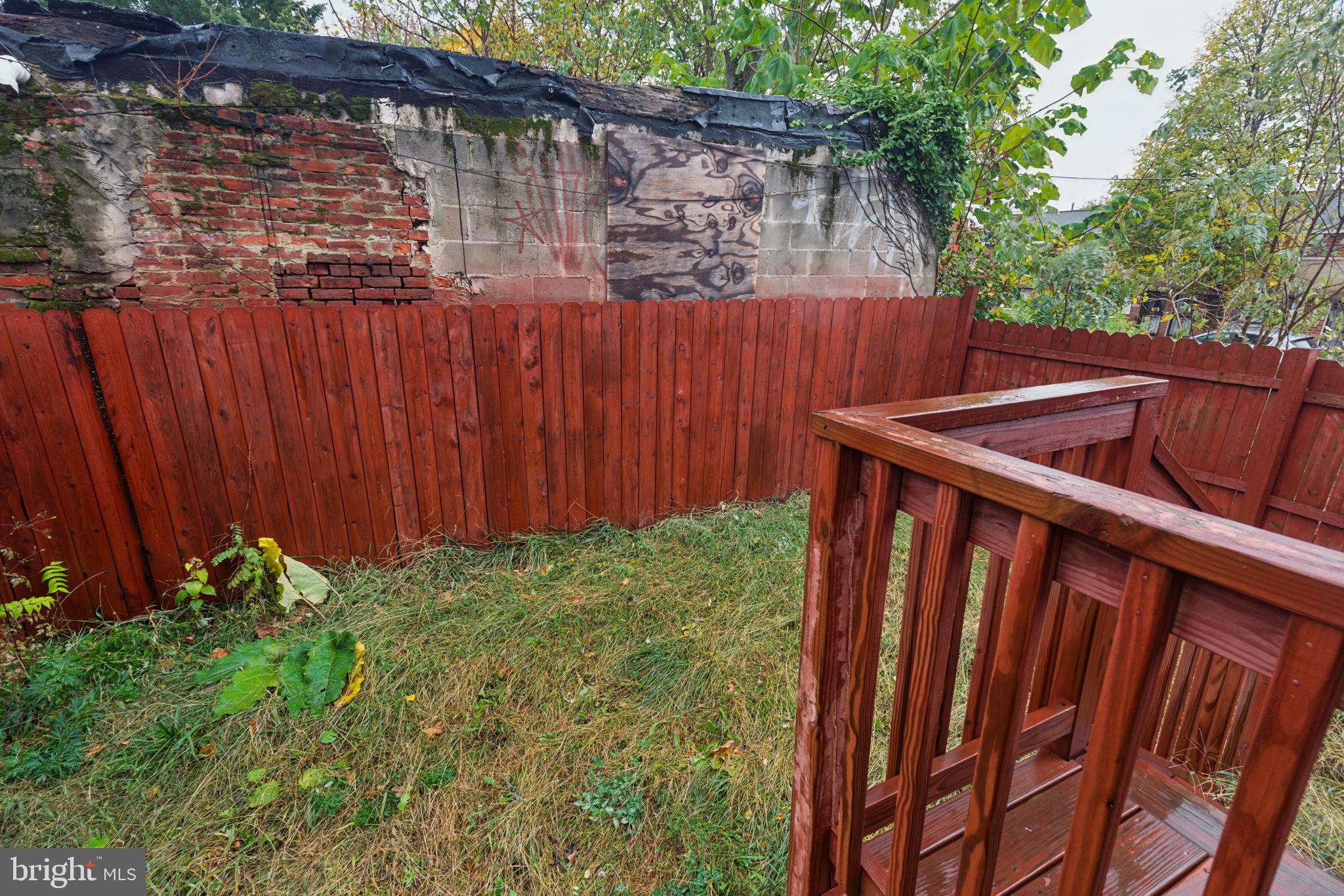 306 W COULTER STREET