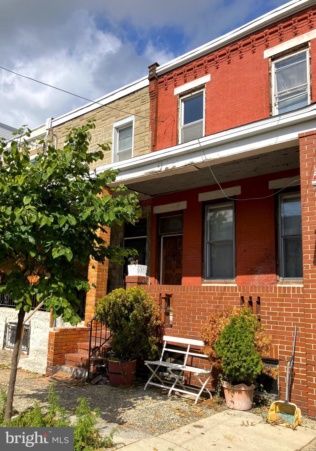 2131 WHARTON STREET