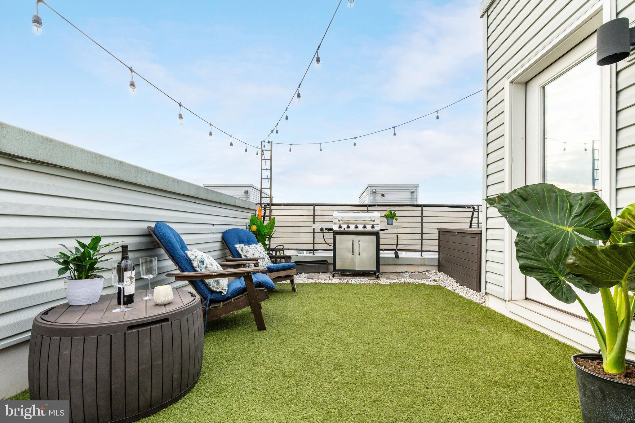 1846 FRANKFORD AVENUE 2