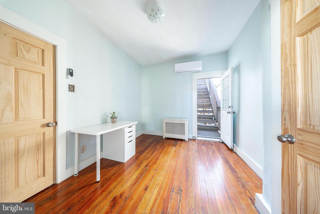 1724 S 16TH STREET 1