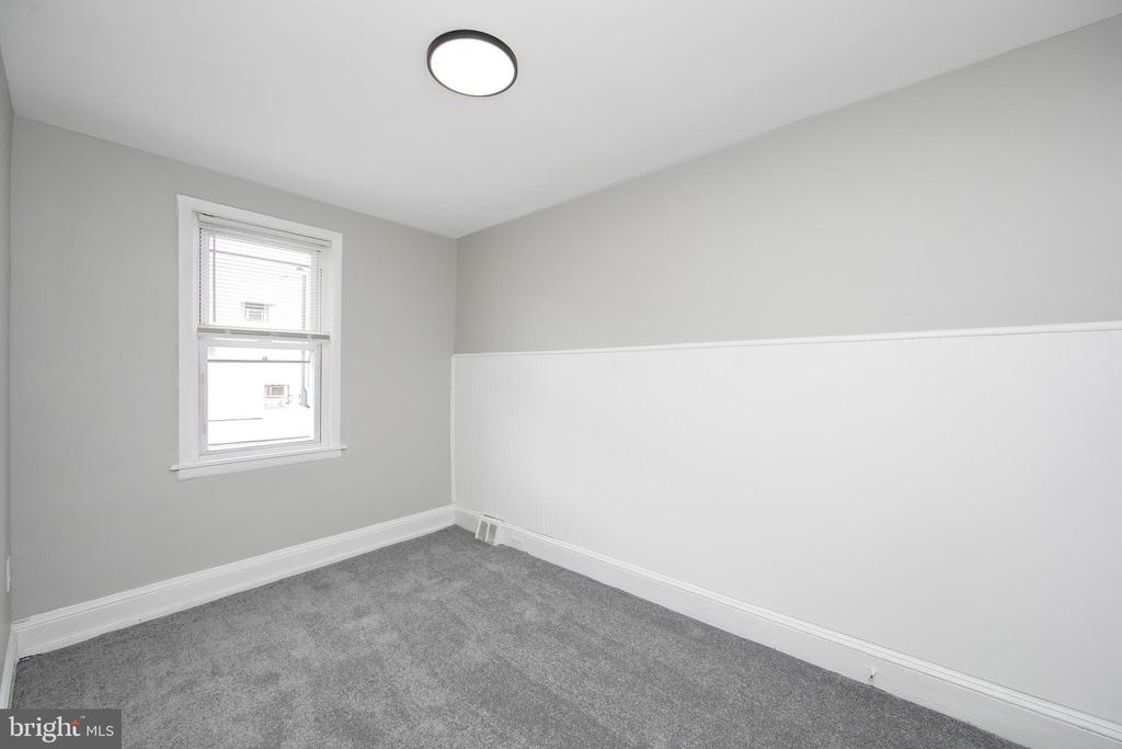 810 LIVINGSTON STREET
