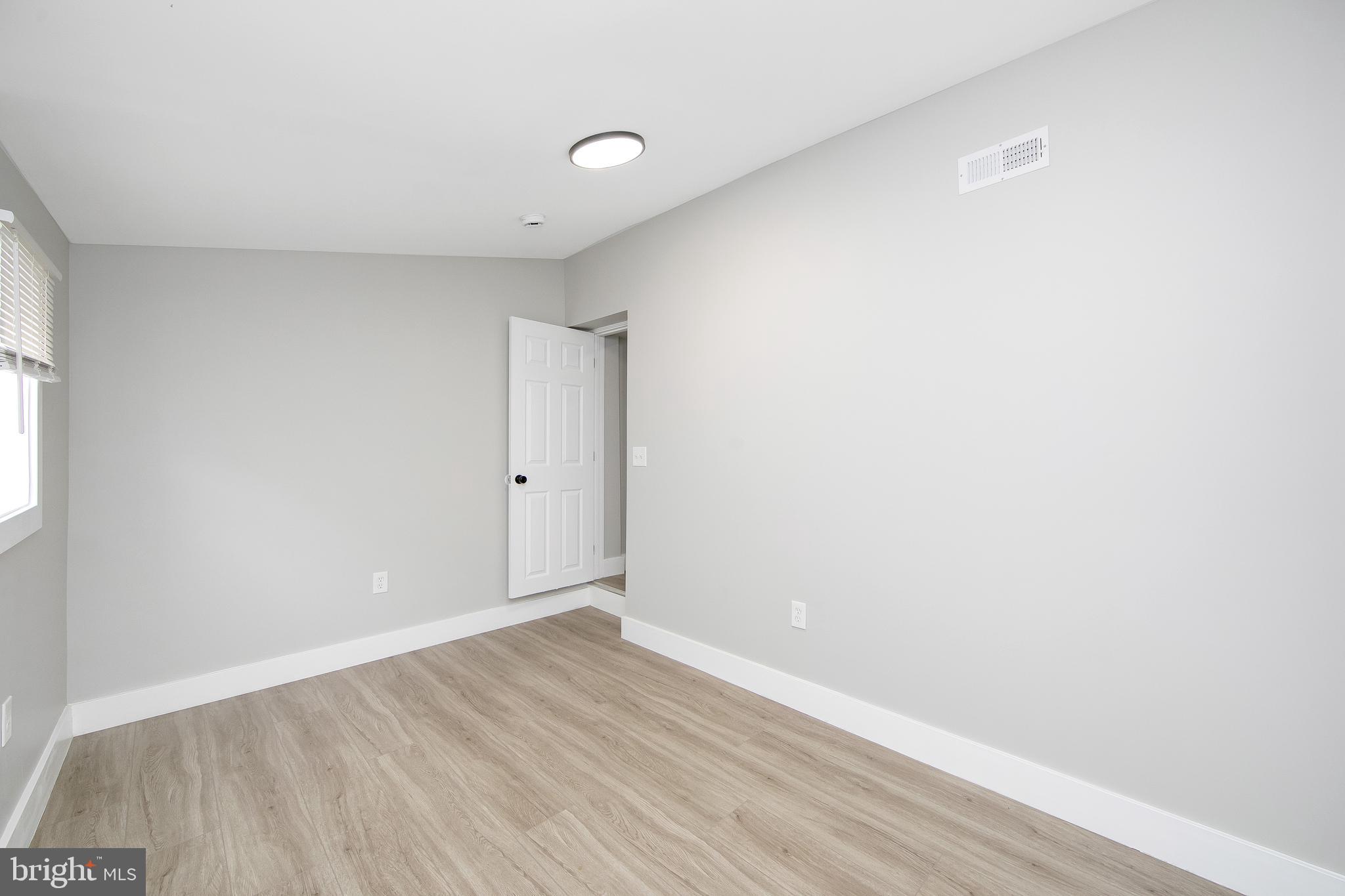 810 LIVINGSTON STREET