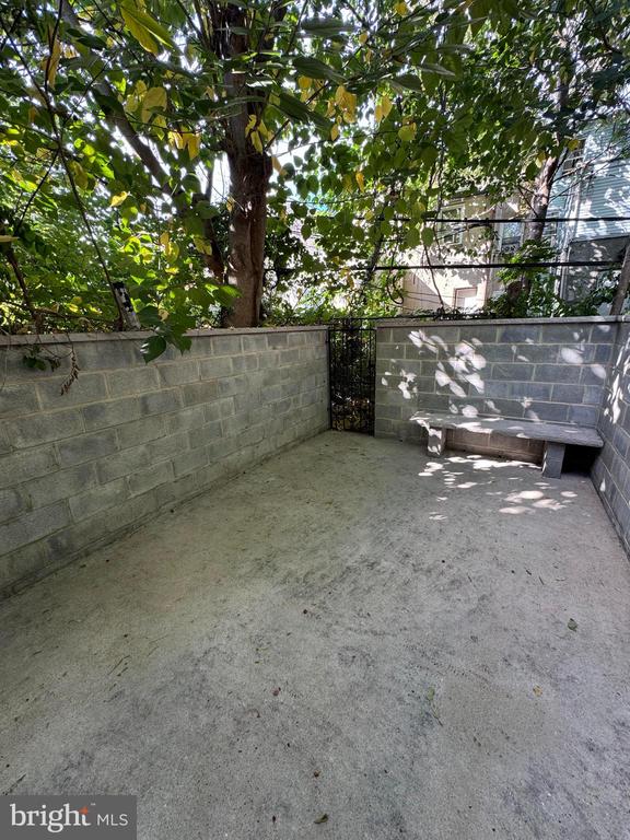 3813 MELON STREET