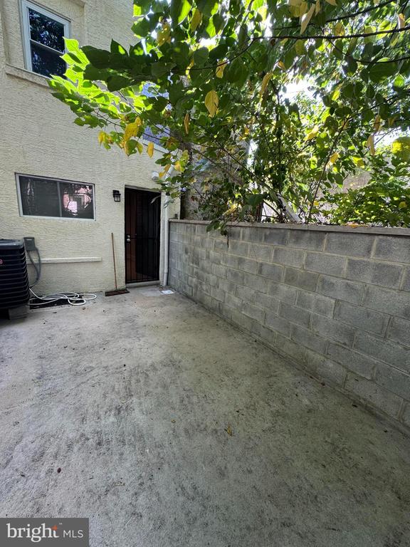 3813 MELON STREET