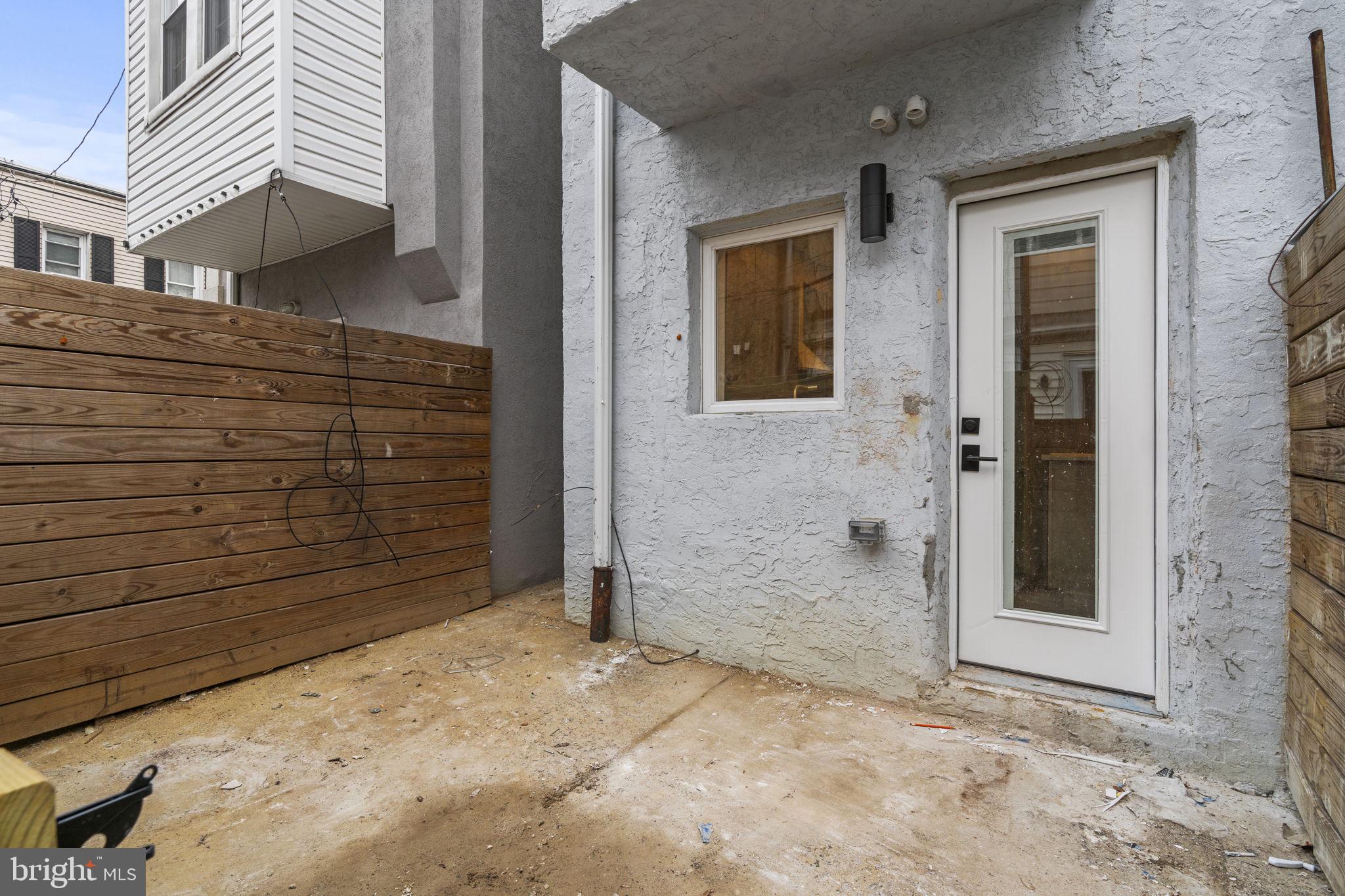 1324 MCCLELLAN STREET