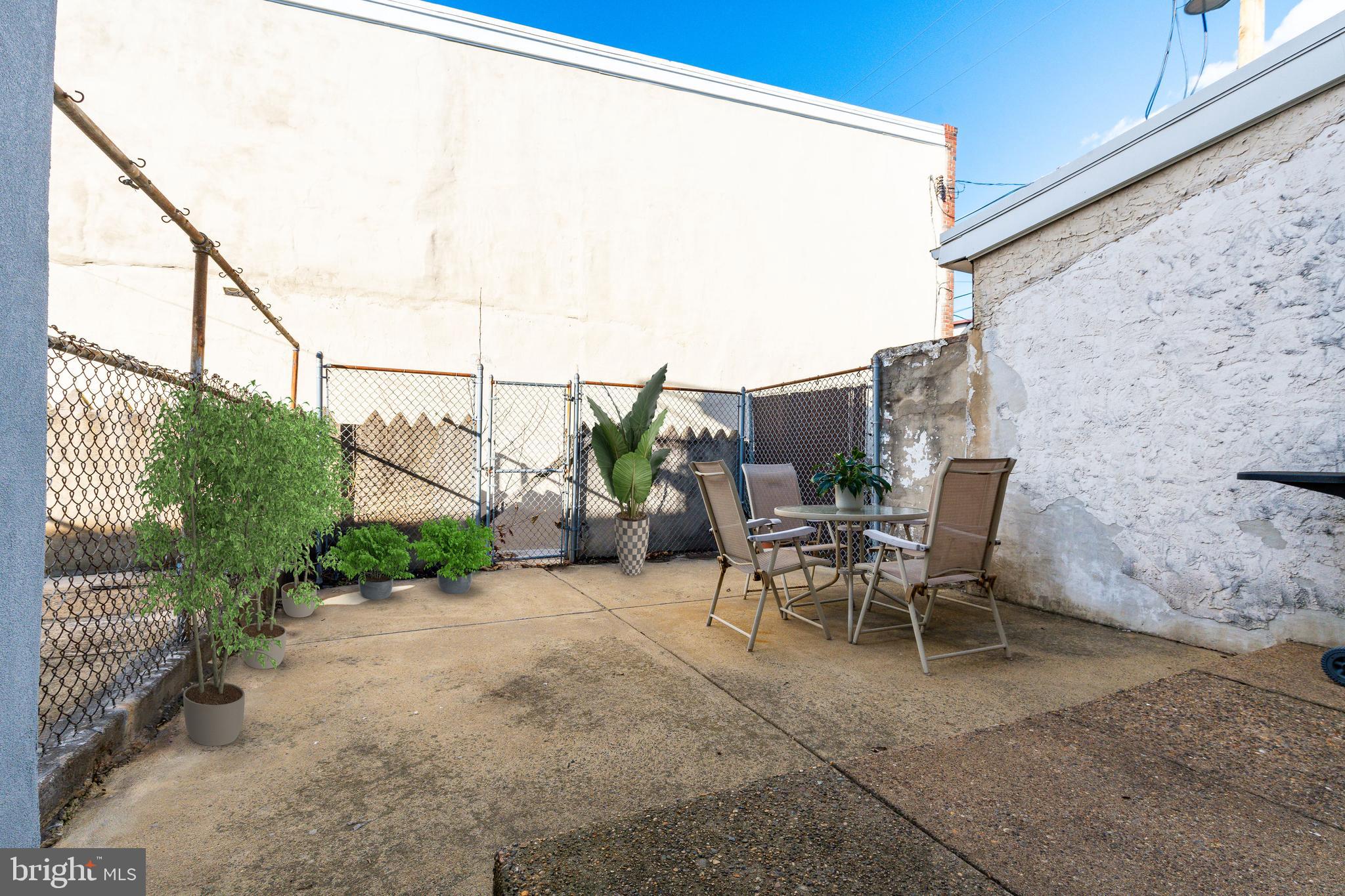 2996 E THOMPSON STREET