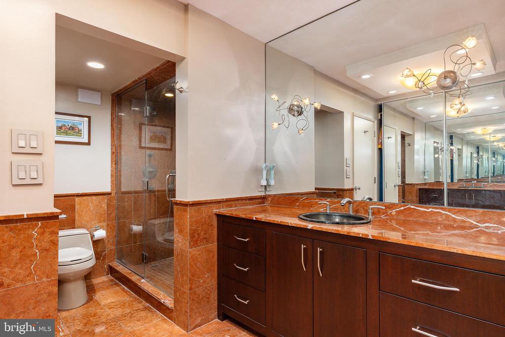 3900 FORD ROAD 21D