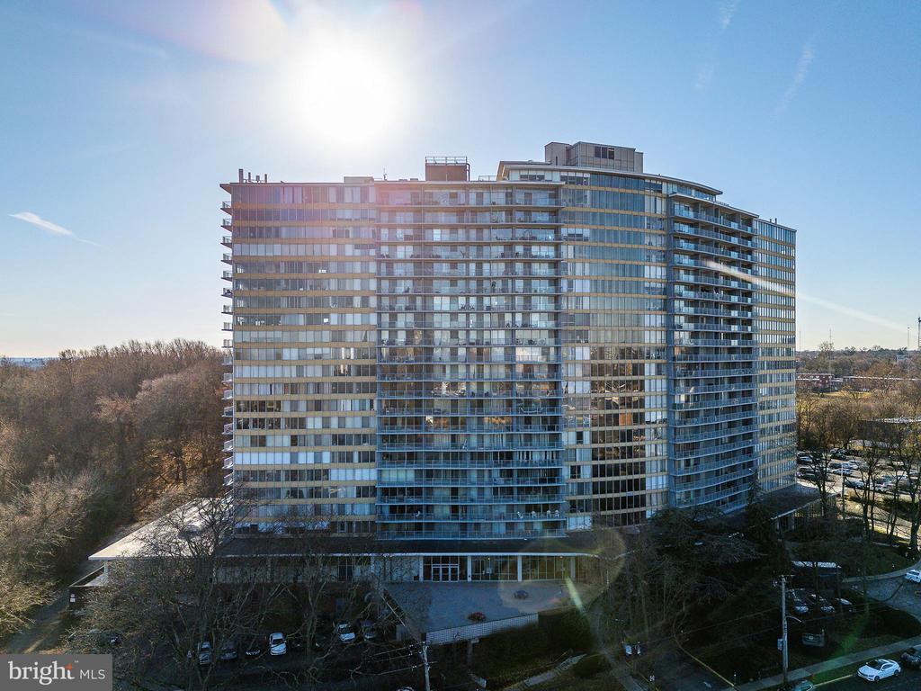 3900 FORD ROAD 21D