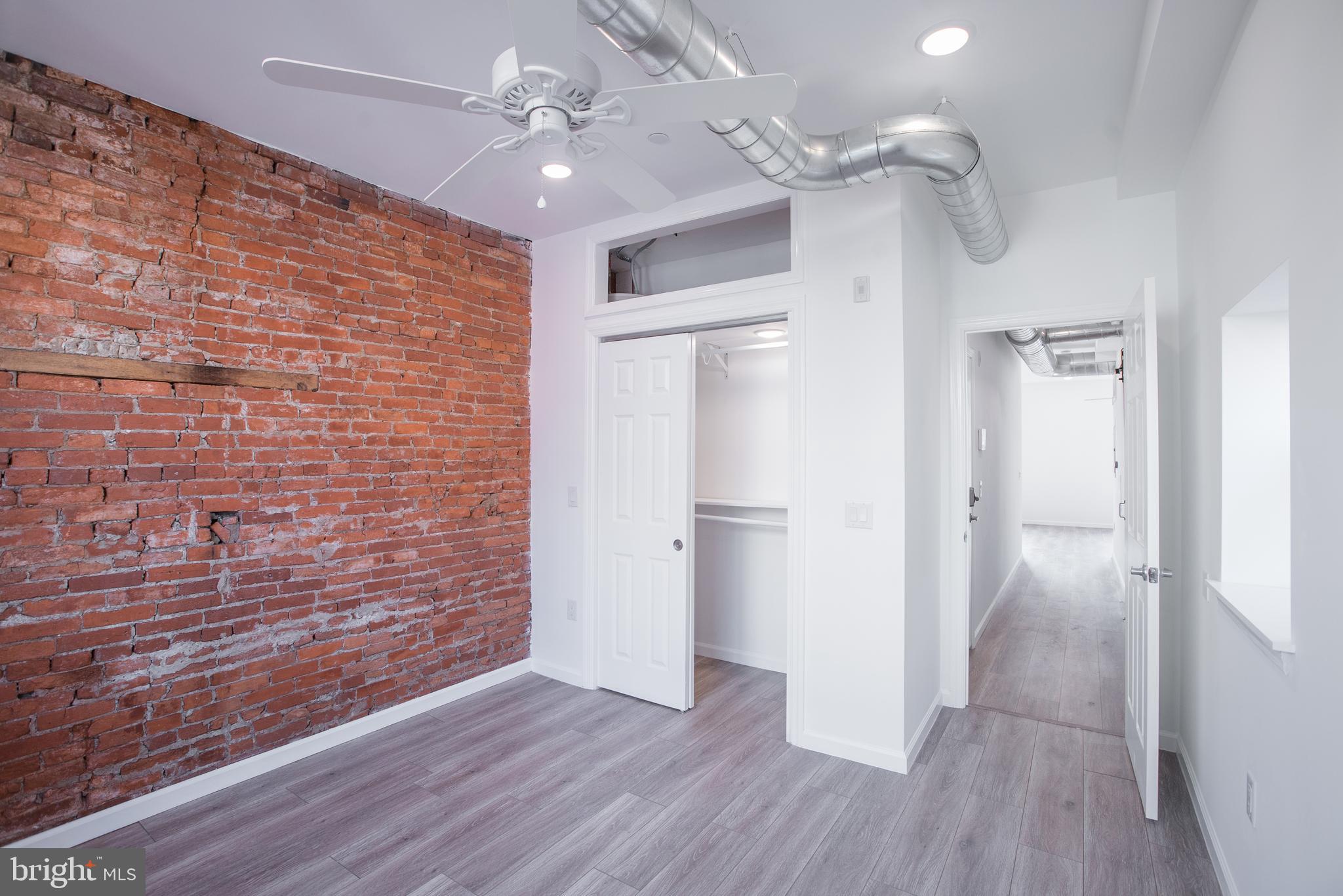 1611 SWAIN STREET 2
