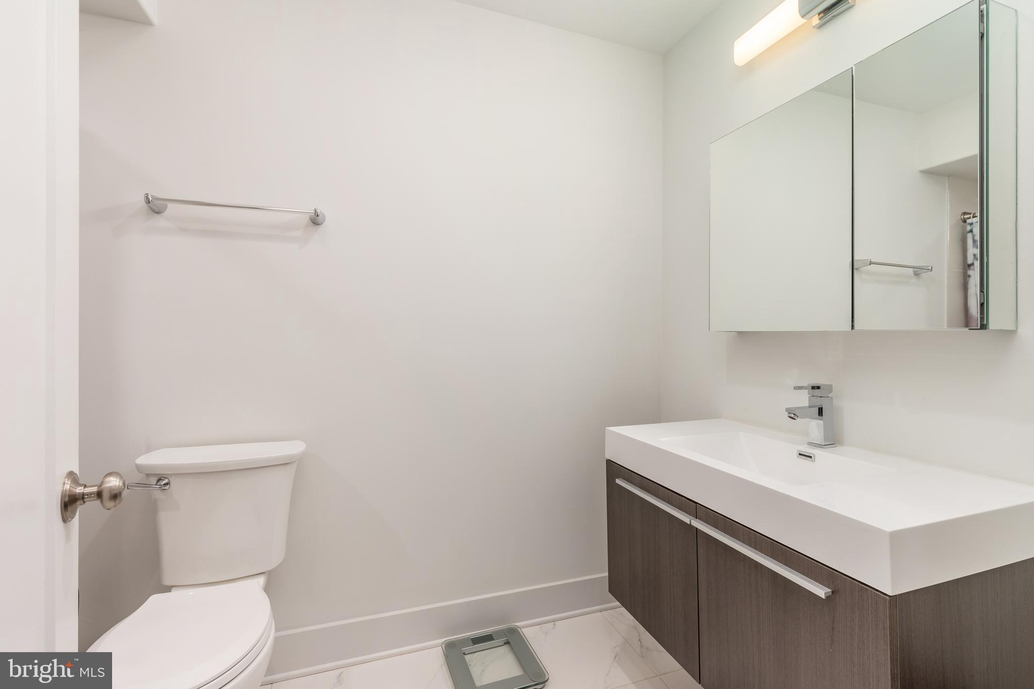 1224 N 26TH B1
