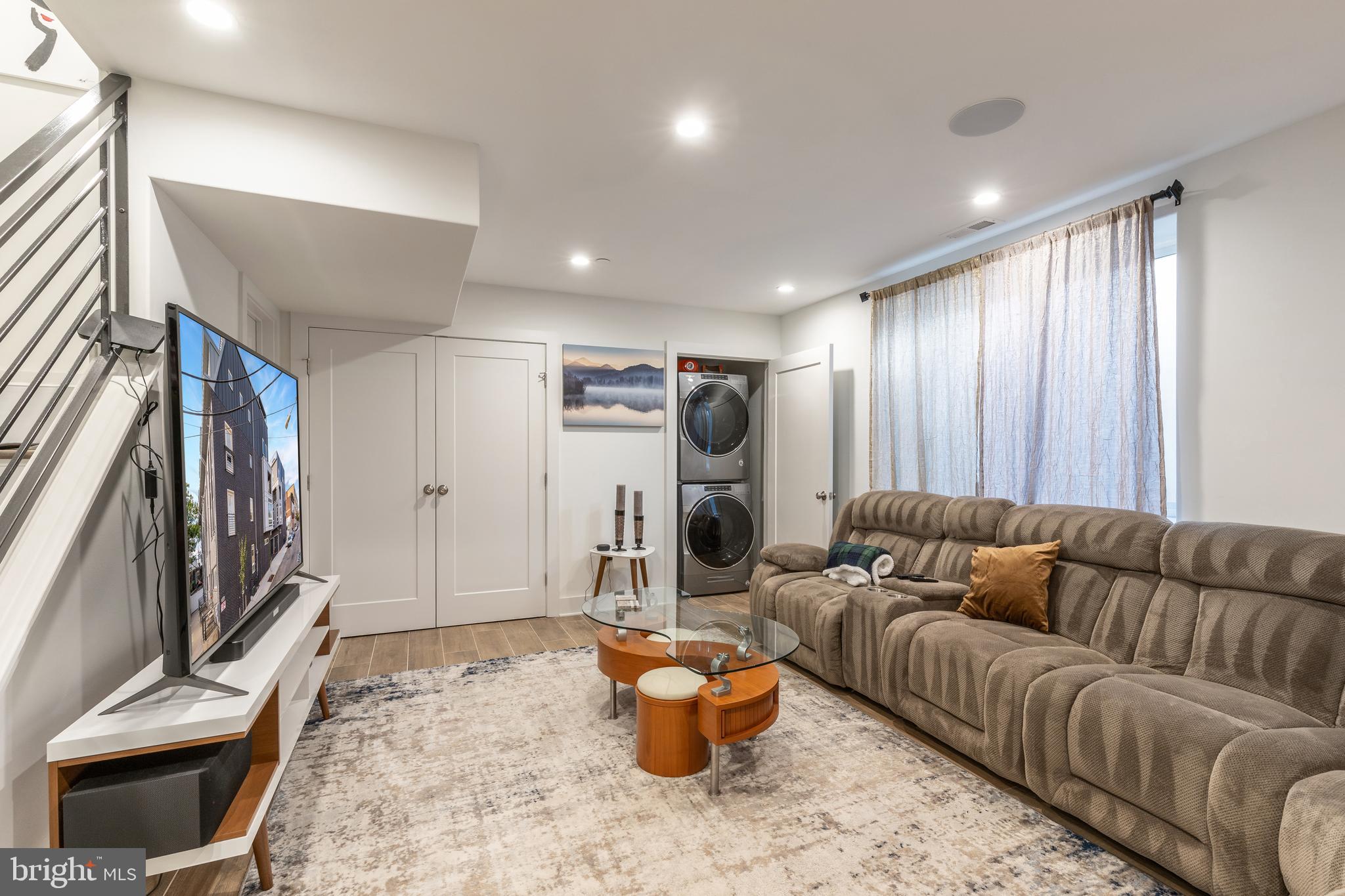 1224 N 26TH B1