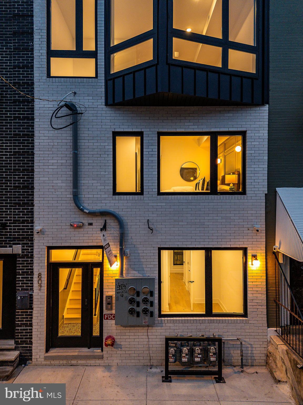 807 N 17TH STREET 2