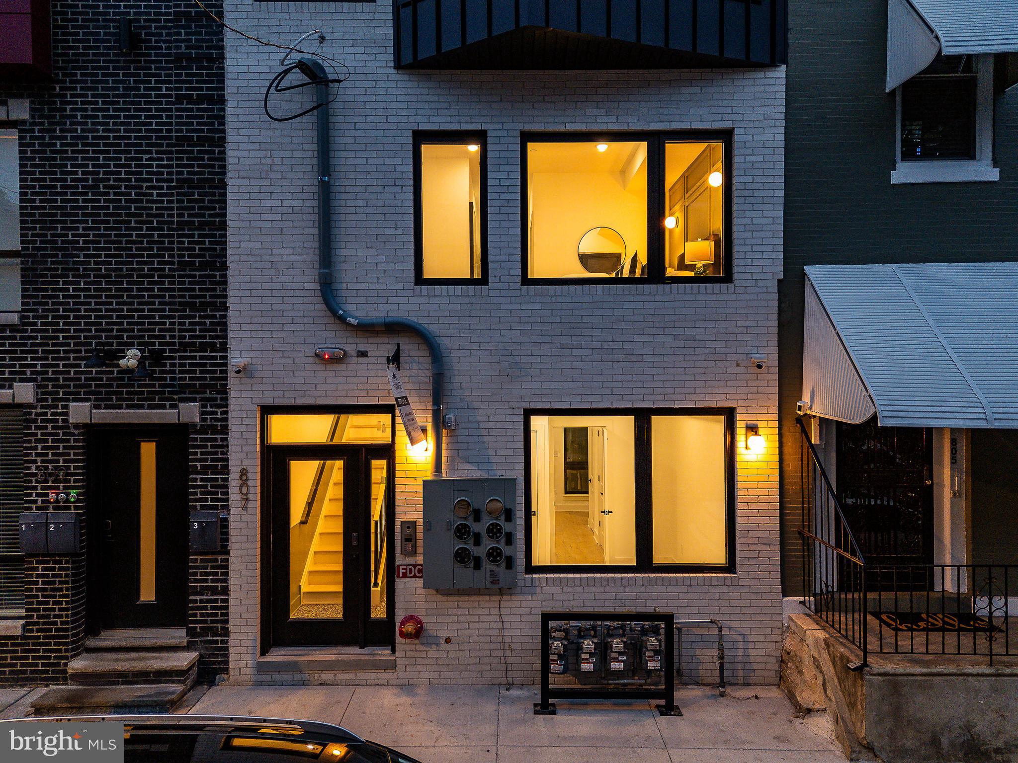 807 N 17TH STREET 2