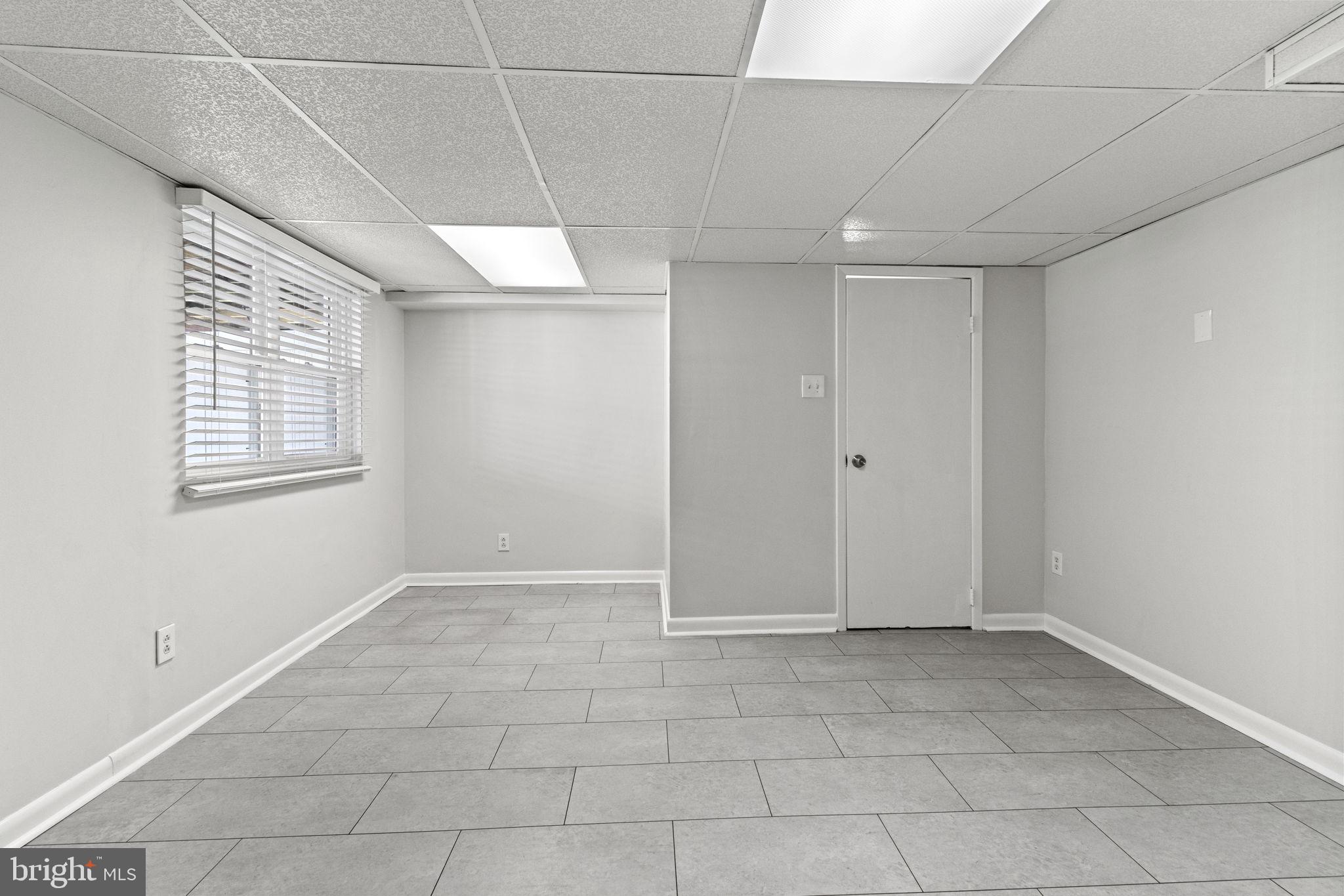 825 N 6TH STREET
