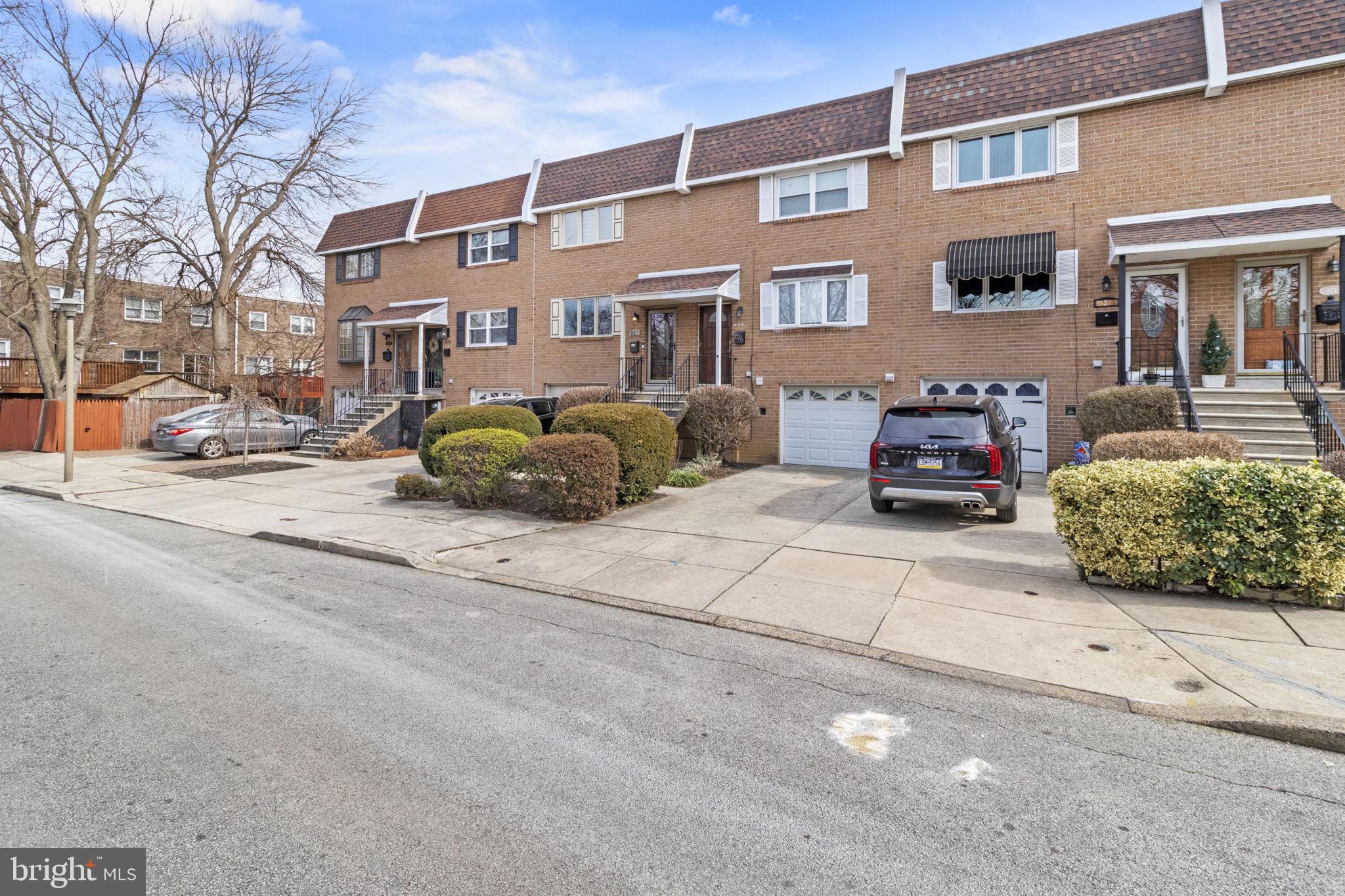825 N 6TH STREET