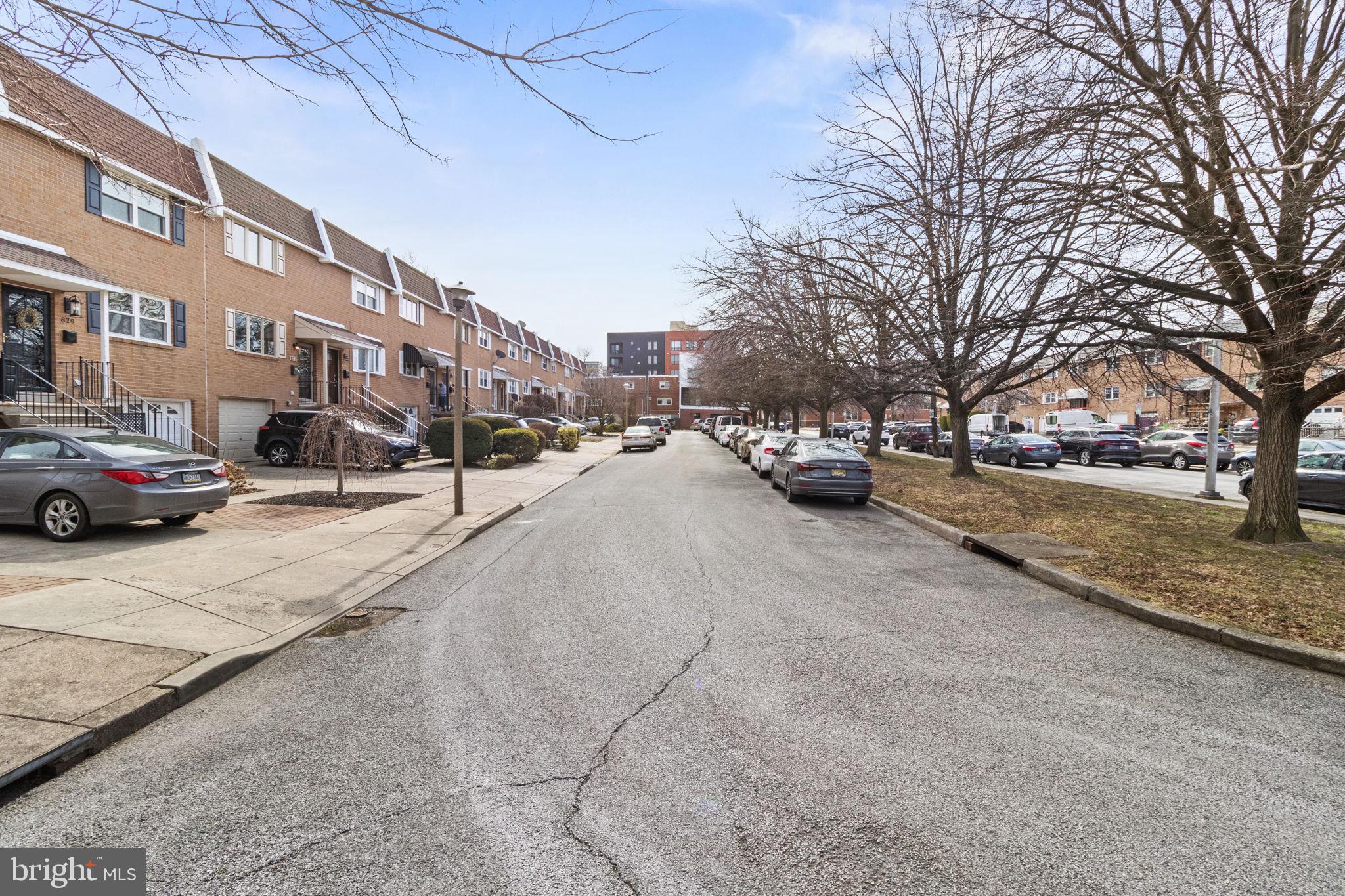 825 N 6TH STREET