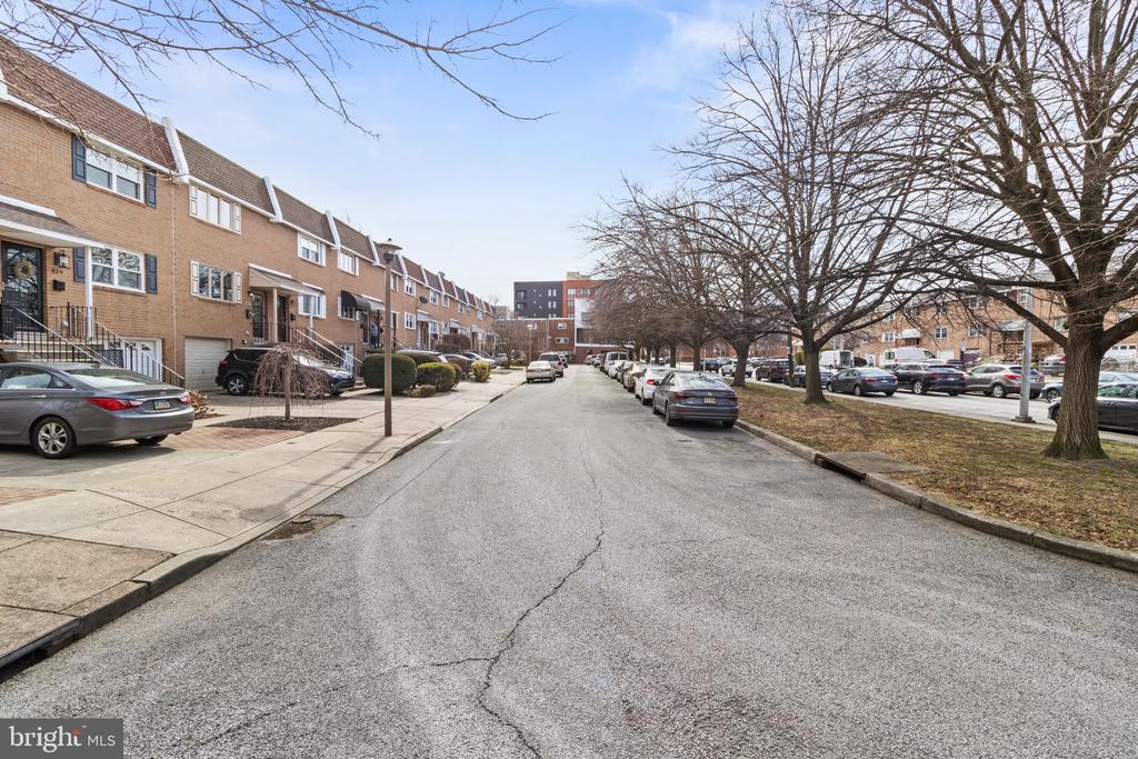 825 N 6TH STREET