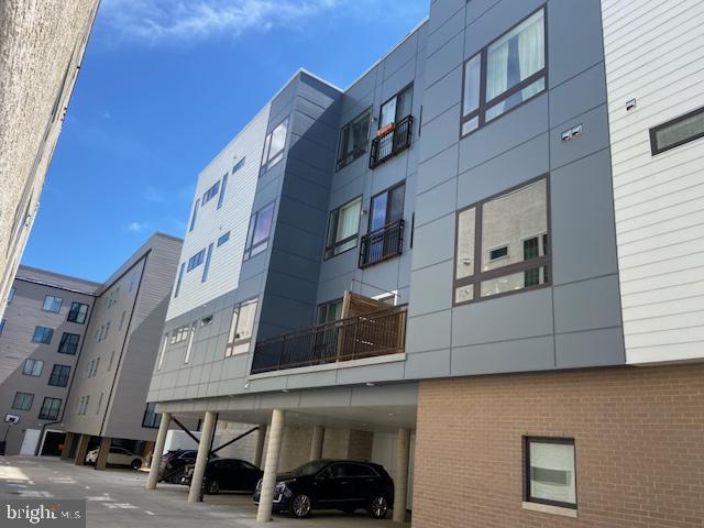 907 LELAND 3B