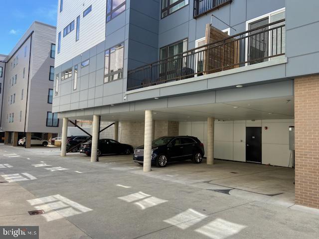 907 LELAND 3B