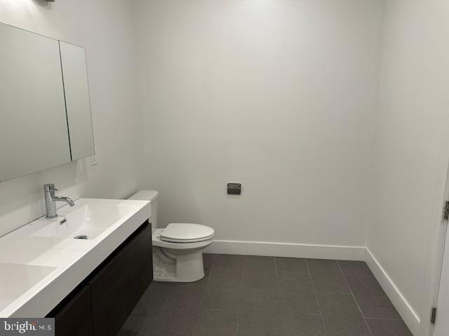 907 LELAND 3B