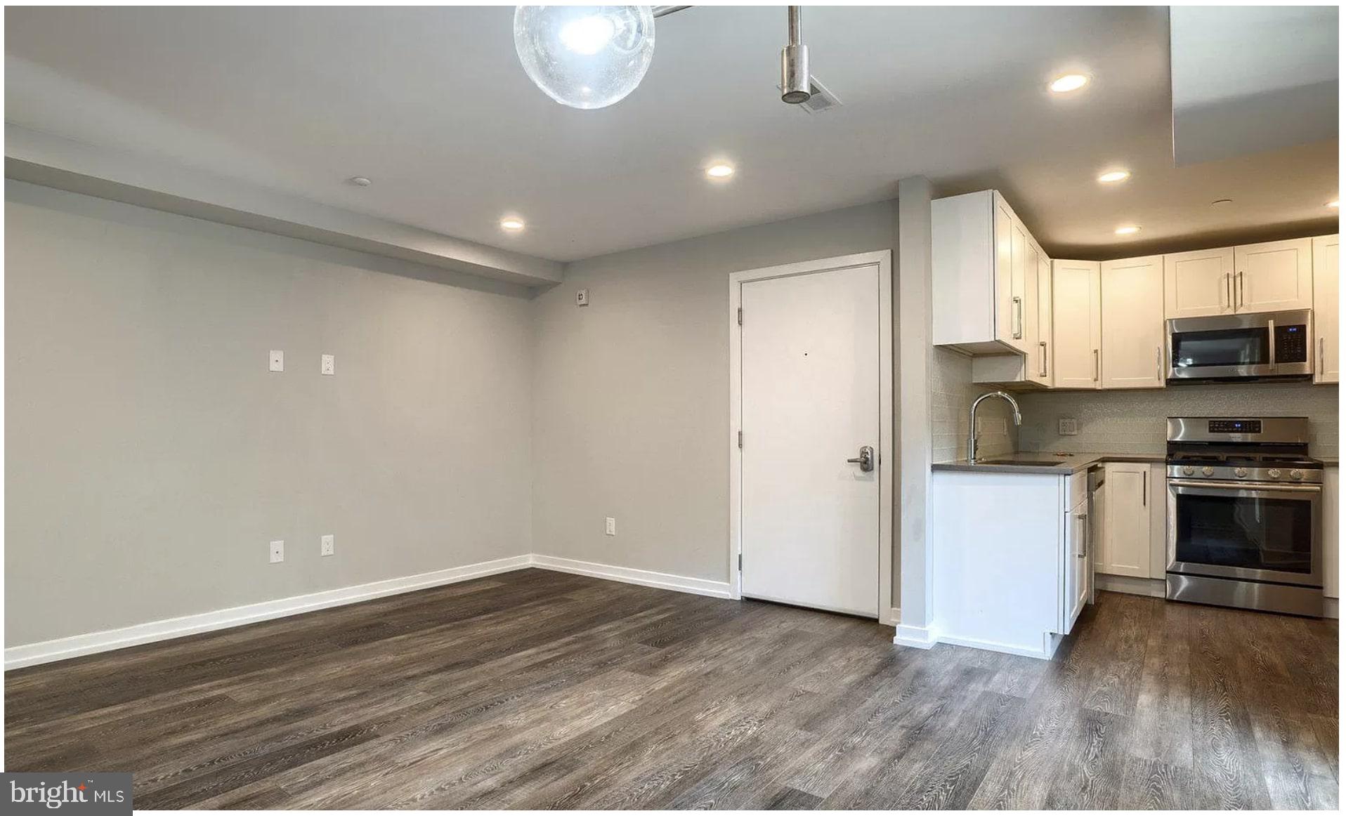528 S 5TH STREET 2R