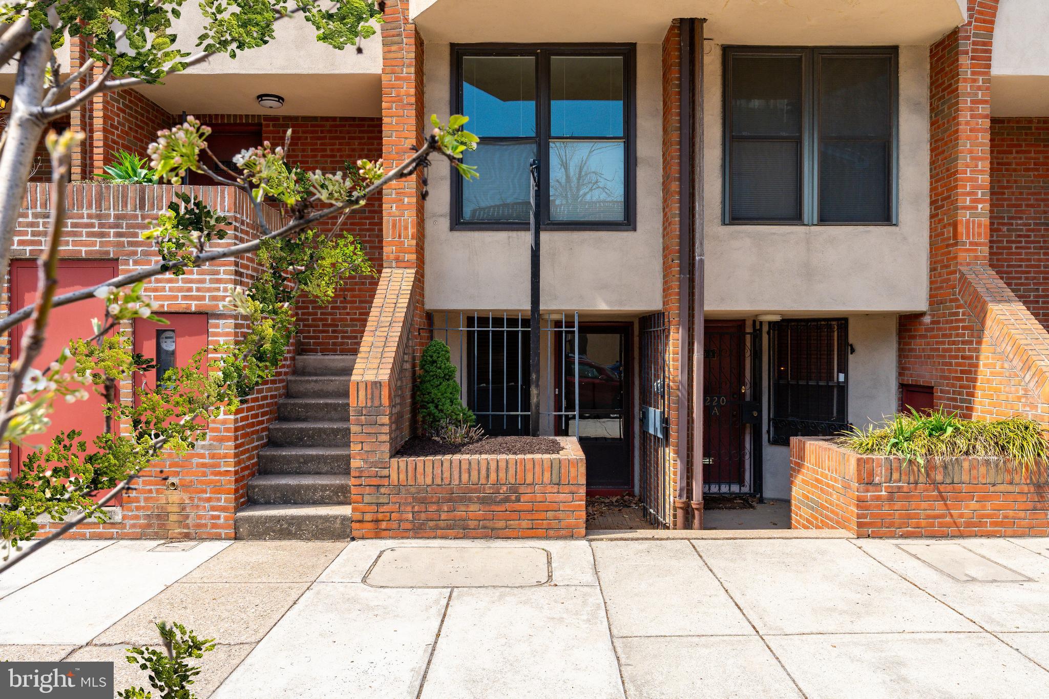 214 N 22ND STREET 30 #DR3L