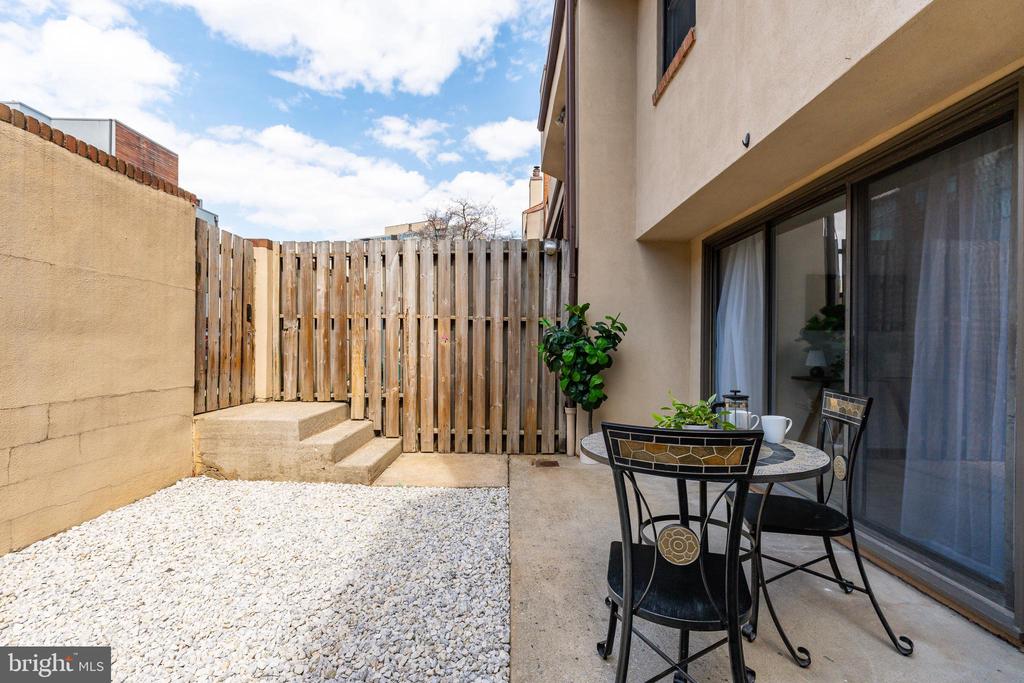 214 N 22ND STREET 30 #DR3L