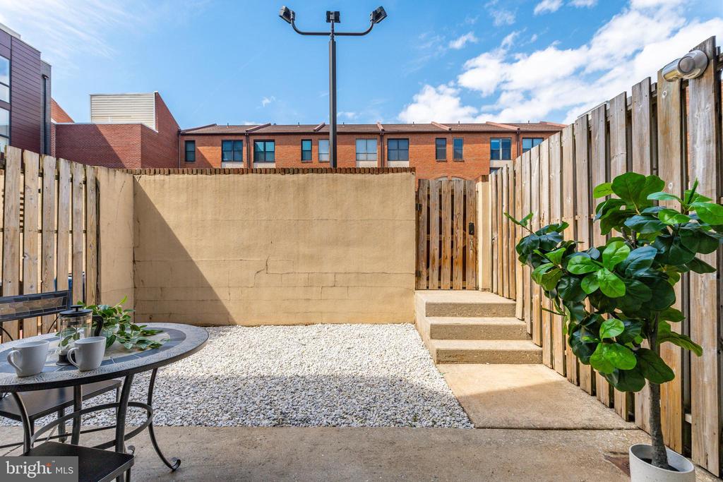 214 N 22ND STREET 30 #DR3L