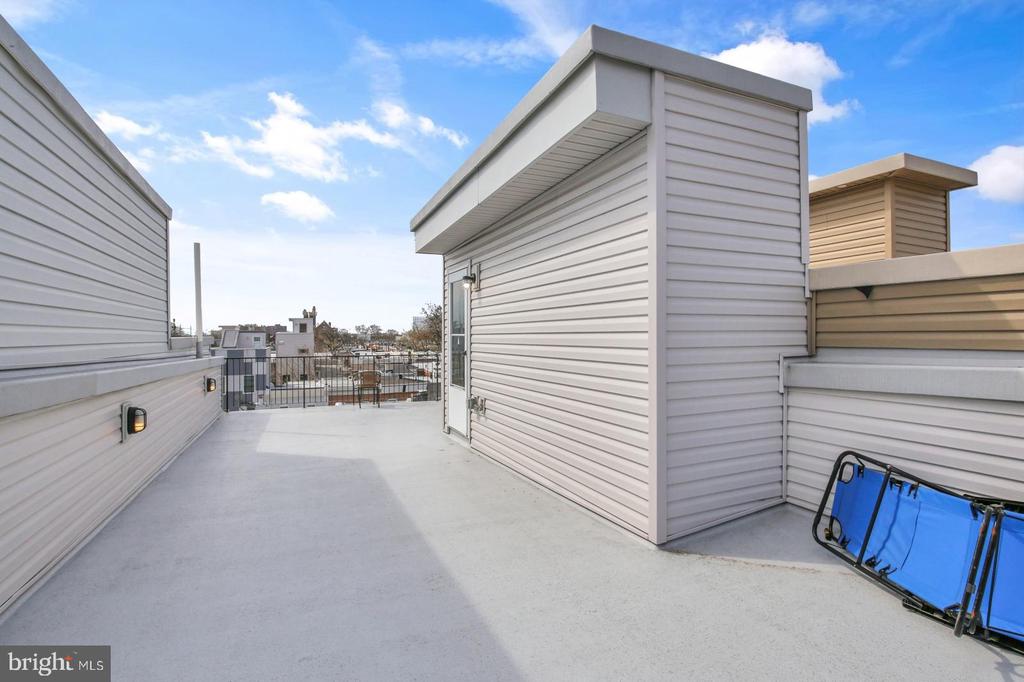2604 REED STREET