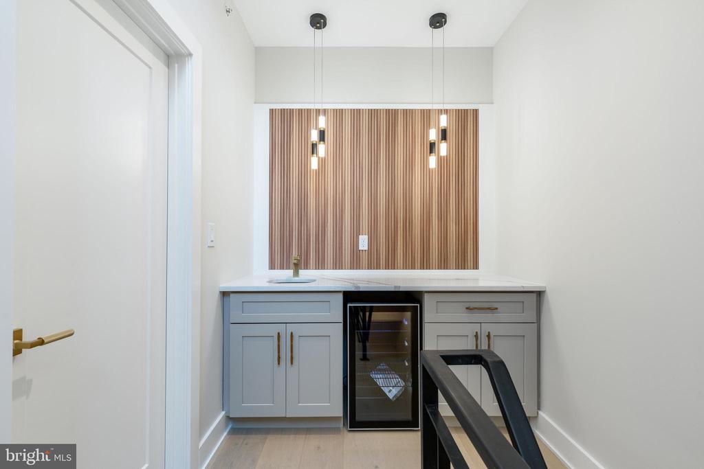 1161 S 19TH STREET