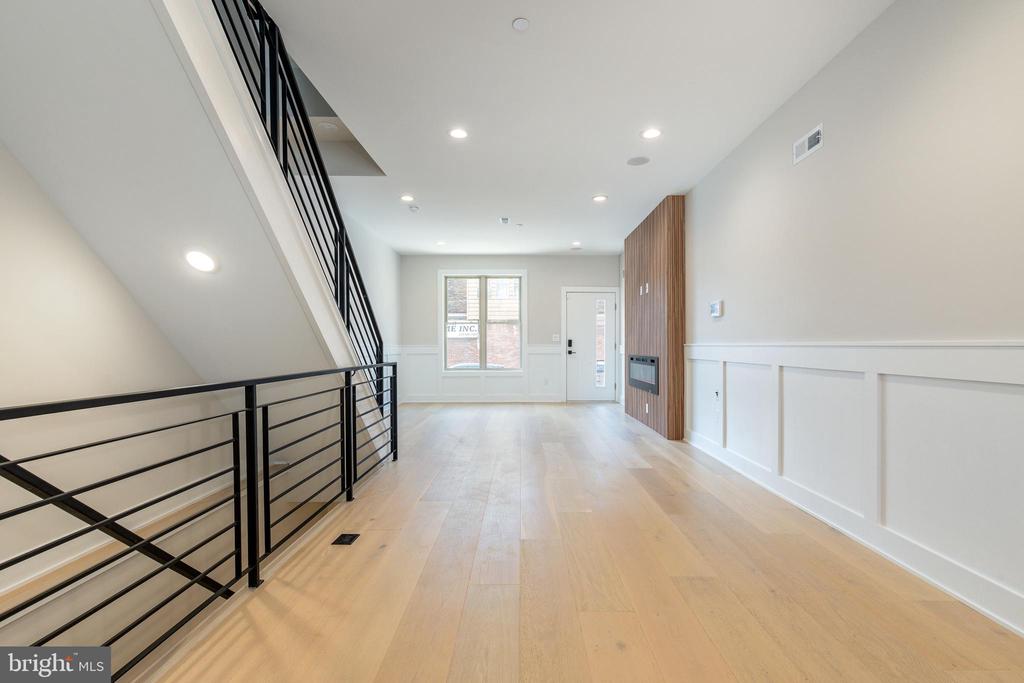 1161 S 19TH STREET